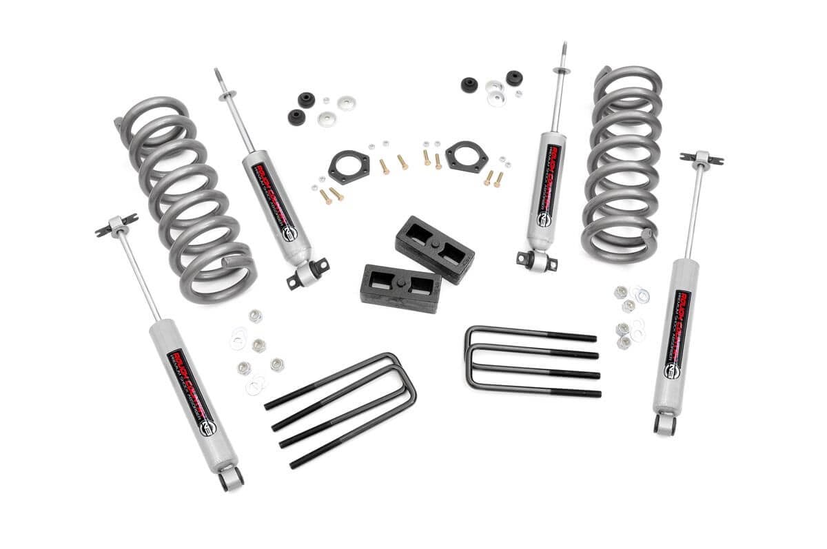 Rough Country 2" GM 1500 2wd Suspension Lift Kit 88-99 PU 92-99 Blazer Suburban 230N3