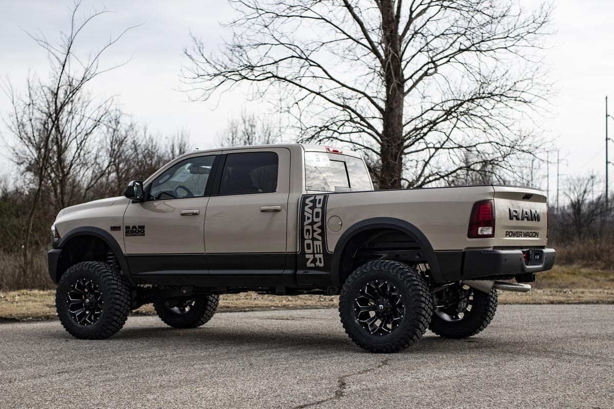 Rough Country 4.5" for Dodge Lift Kit Coil Springs 14-18 Ram Powerwagon 2500 Gas 39830