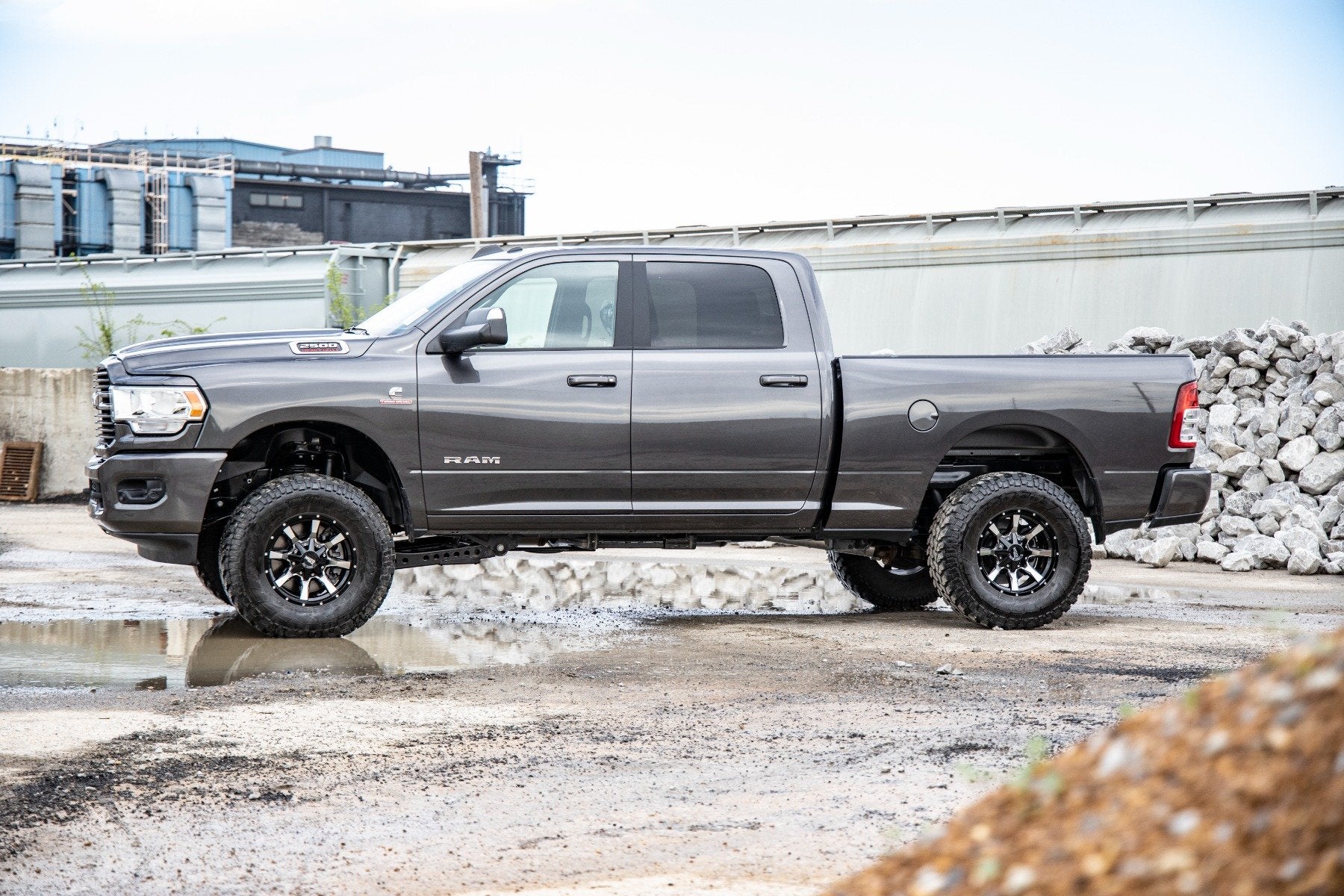 Rough Country 1.75" Leveling Coil Kit for Ram 2500 14-25/3500 13-25 Diesel 4WD 9477