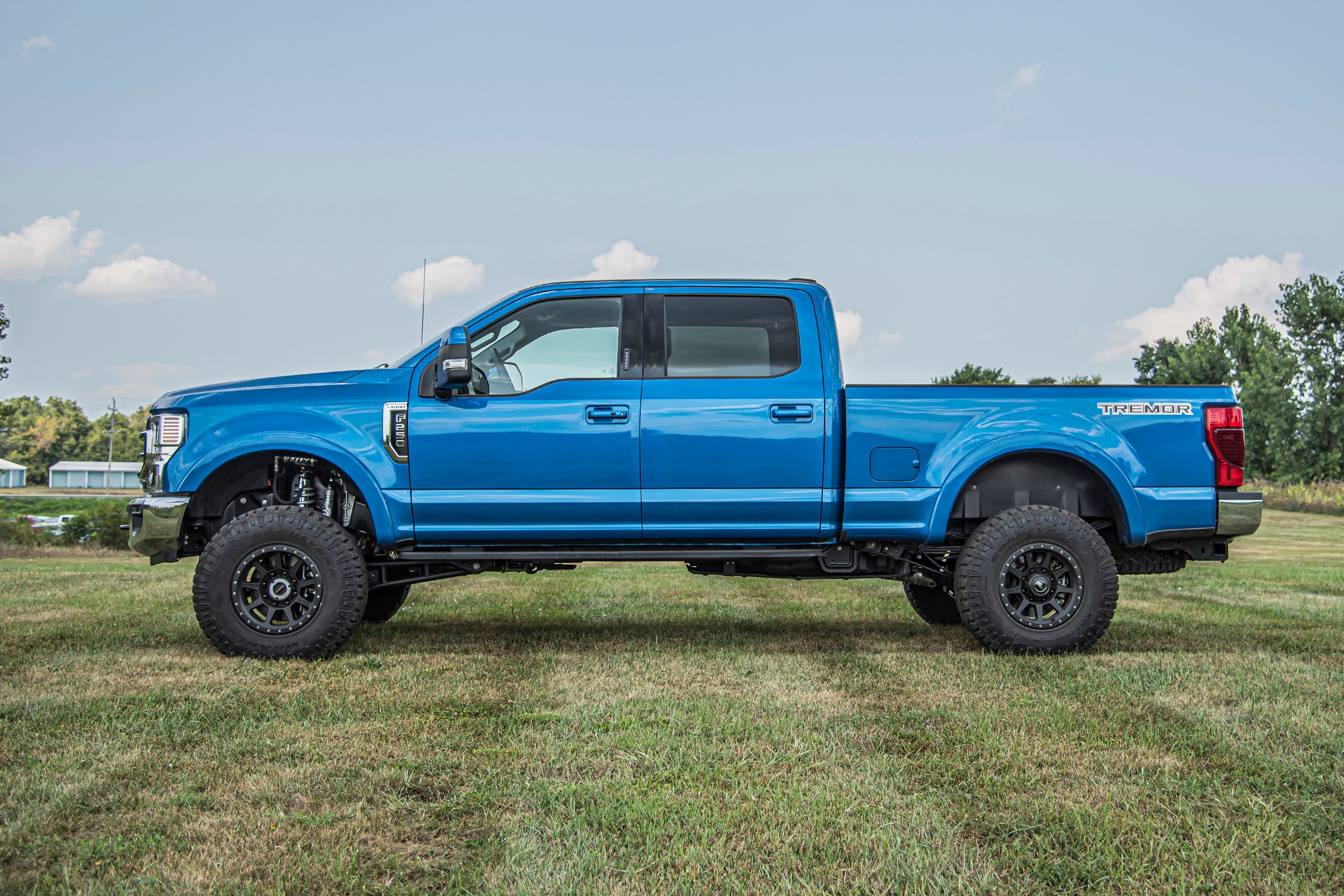 3 Inch Lift Kit w/ Radius Arm | FOX 2.5 Performance Elite Coil-Over Conversion | Ford F250/F350 Super Duty (20-22) 4WD | Diesel -2