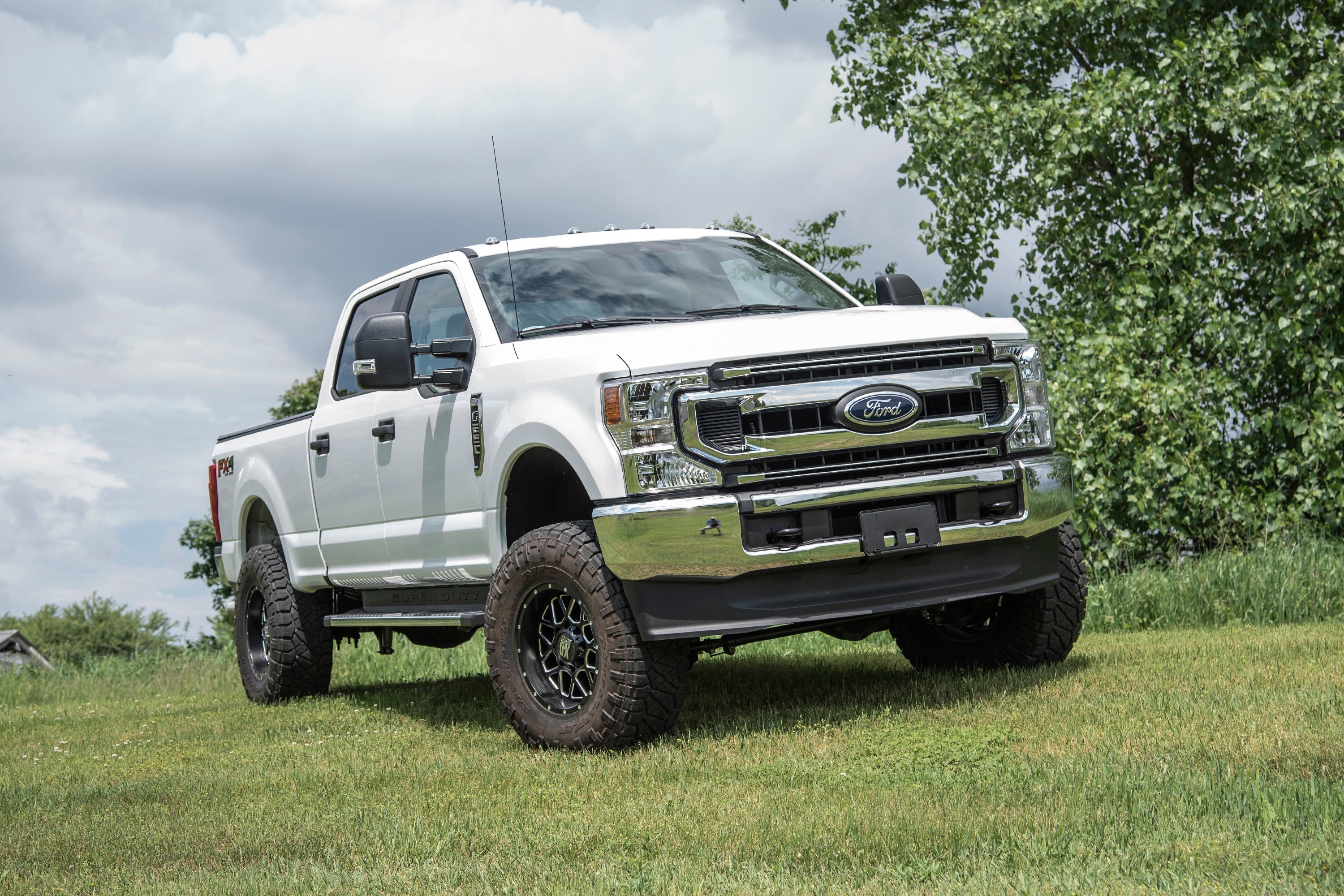 5 Inch Lift Kit w/ 4-Link | Ford F250/F350 Super Duty (20-22) 4WD | Gas -1