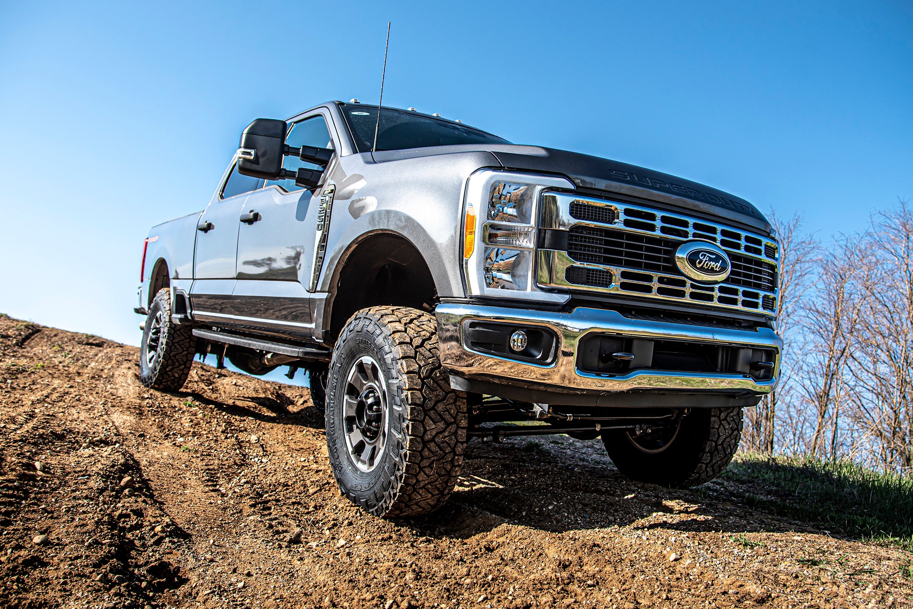 5 Inch Lift Kit w/ Radius Arm | Ford F250/F350 Super Duty (23-25) 4WD | Gas -1