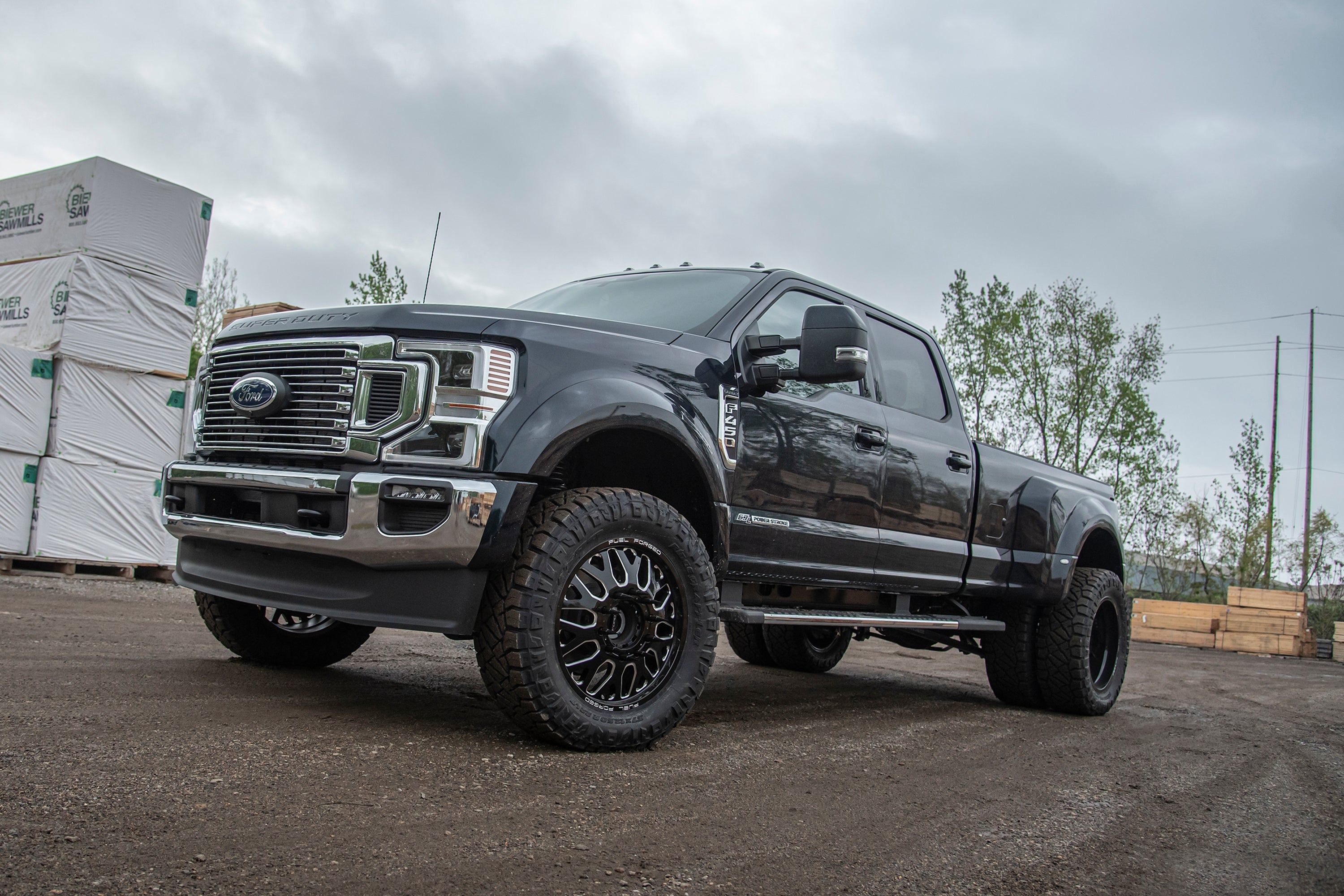 2.5 Inch Lift Kit w/ Radius Arm | Ford F450 Super Duty (20-22) 4WD | Diesel & Gas -4
