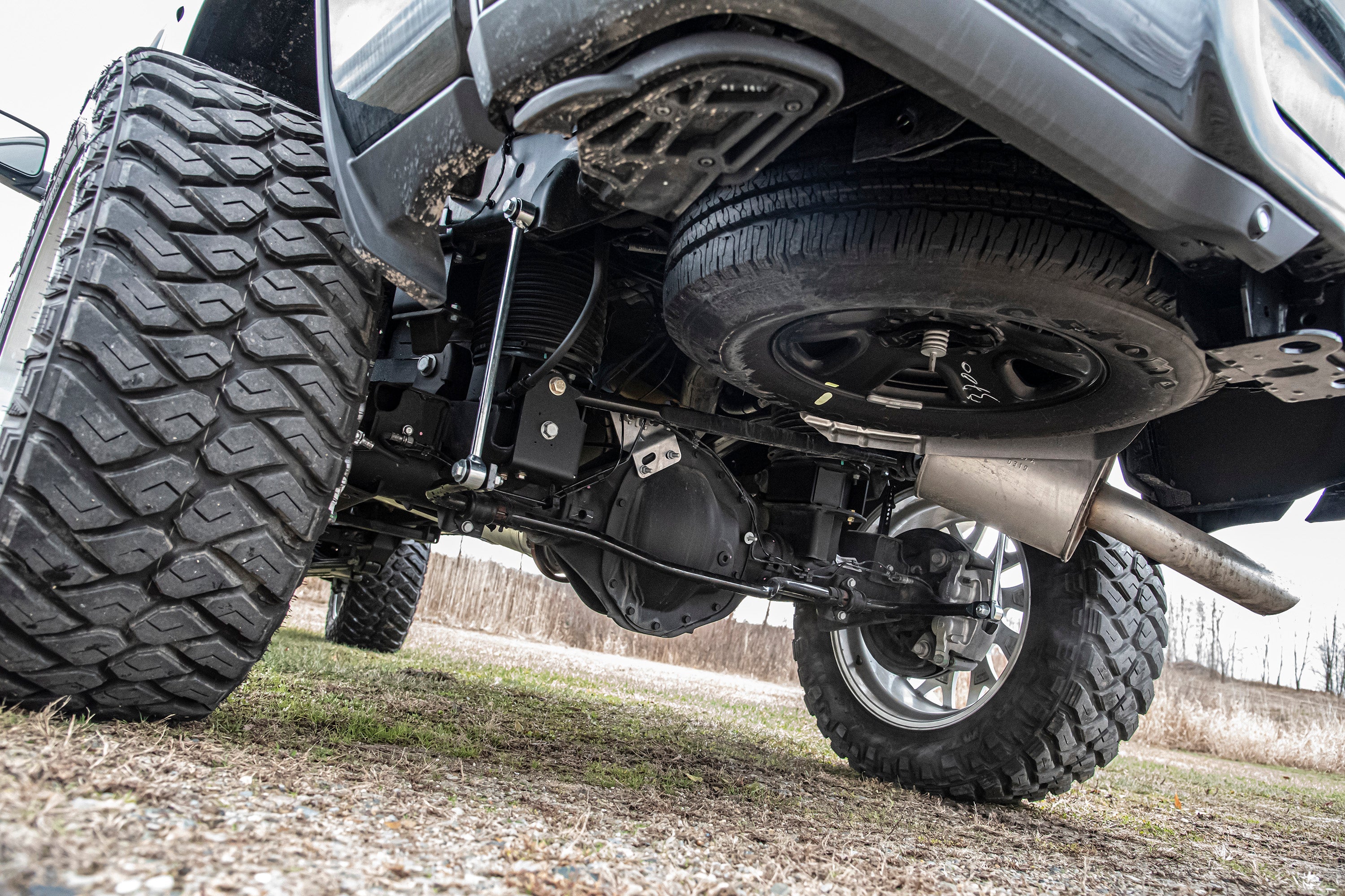 4 Inch Lift Kit w/ Radius Arm | Ram 2500 w/ Rear Air Ride (19-24) 4WD | Diesel -2