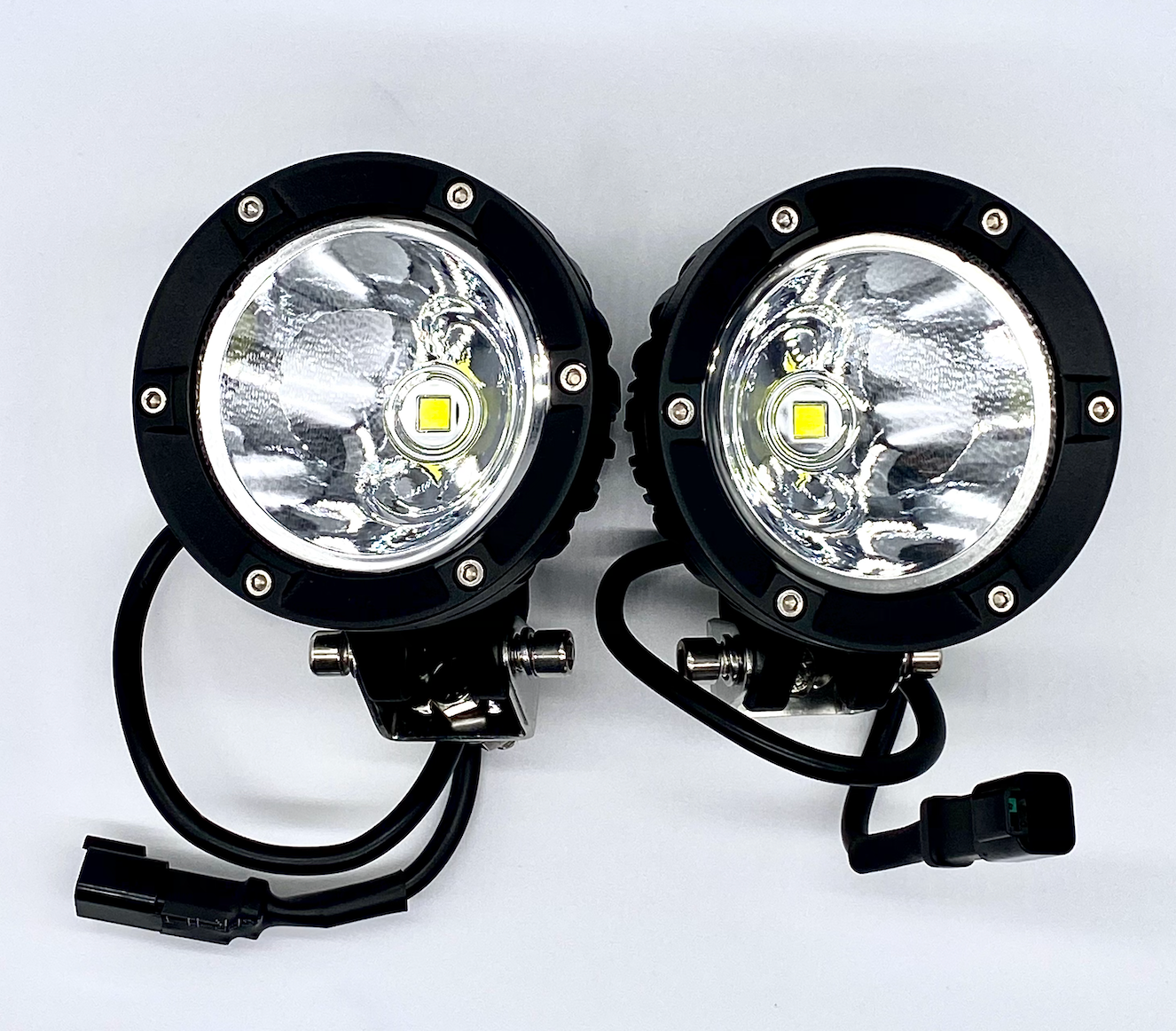 Code 4 LED 5 inch 60 watt Round Spot Light (C4-560R-S) - Clear -1
