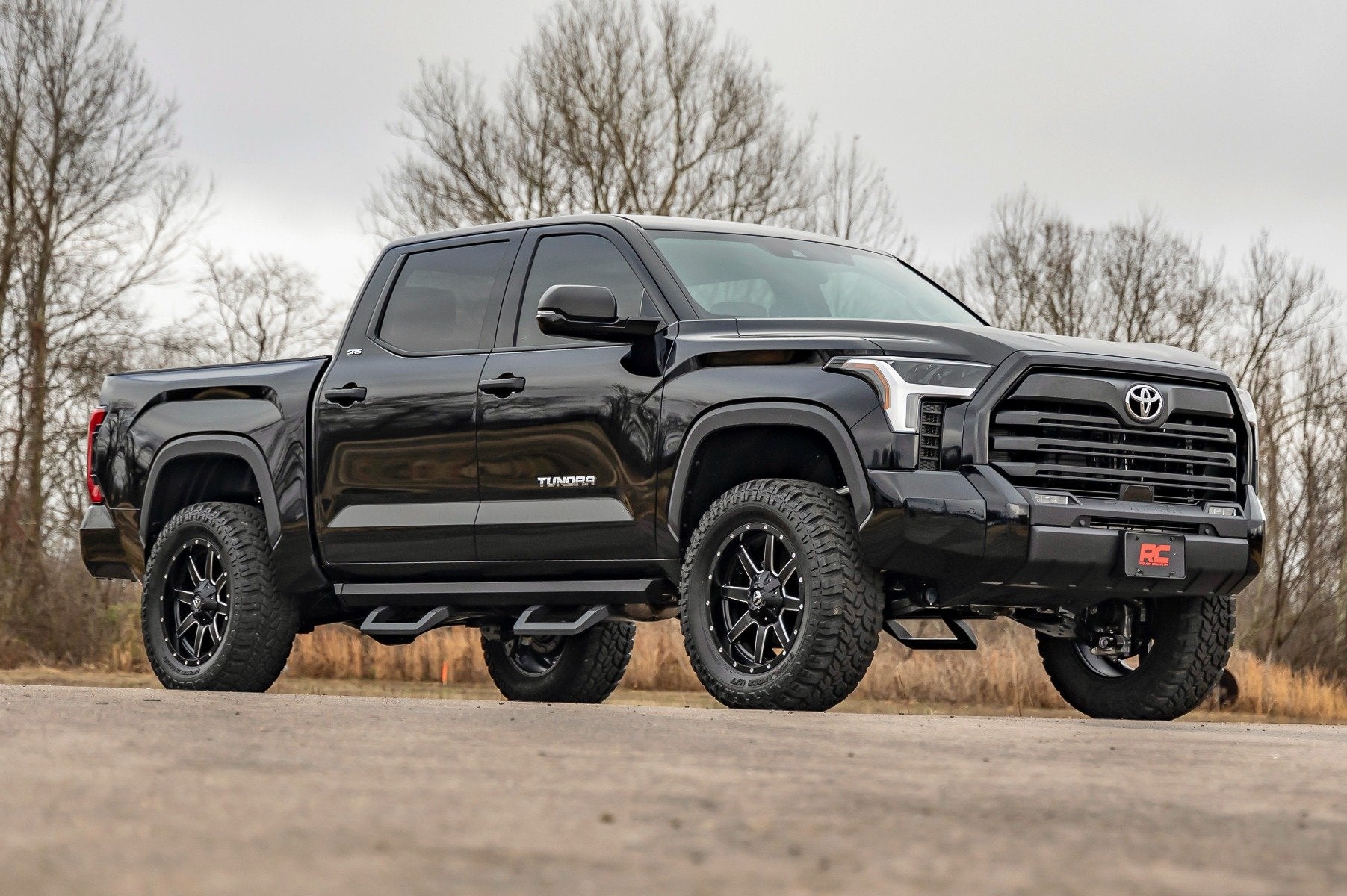 Rough Country 3.5" Lift Kit Rear Air Ride for Toyota Tundra 4wd 22-23 71300