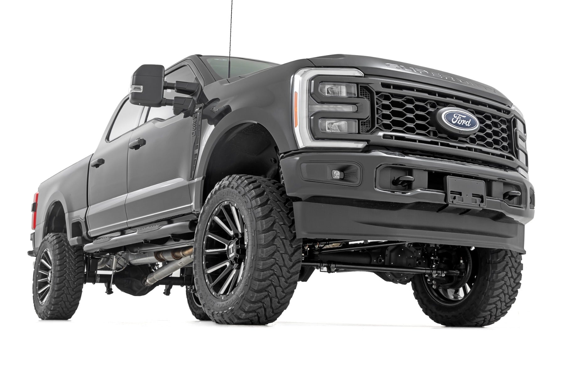 Rough Country 6" Lift kit Diesel OVLD M1 for Ford F250/F350 23-25 Super Duty 43840