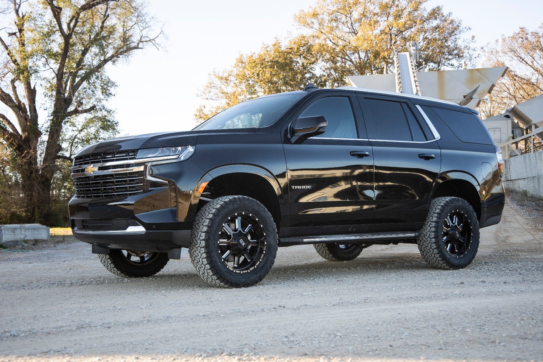 Rough Country 3.5" Lift Kit GMC Yukon/Yukon XL 1500 4wd 21-25 11400RED