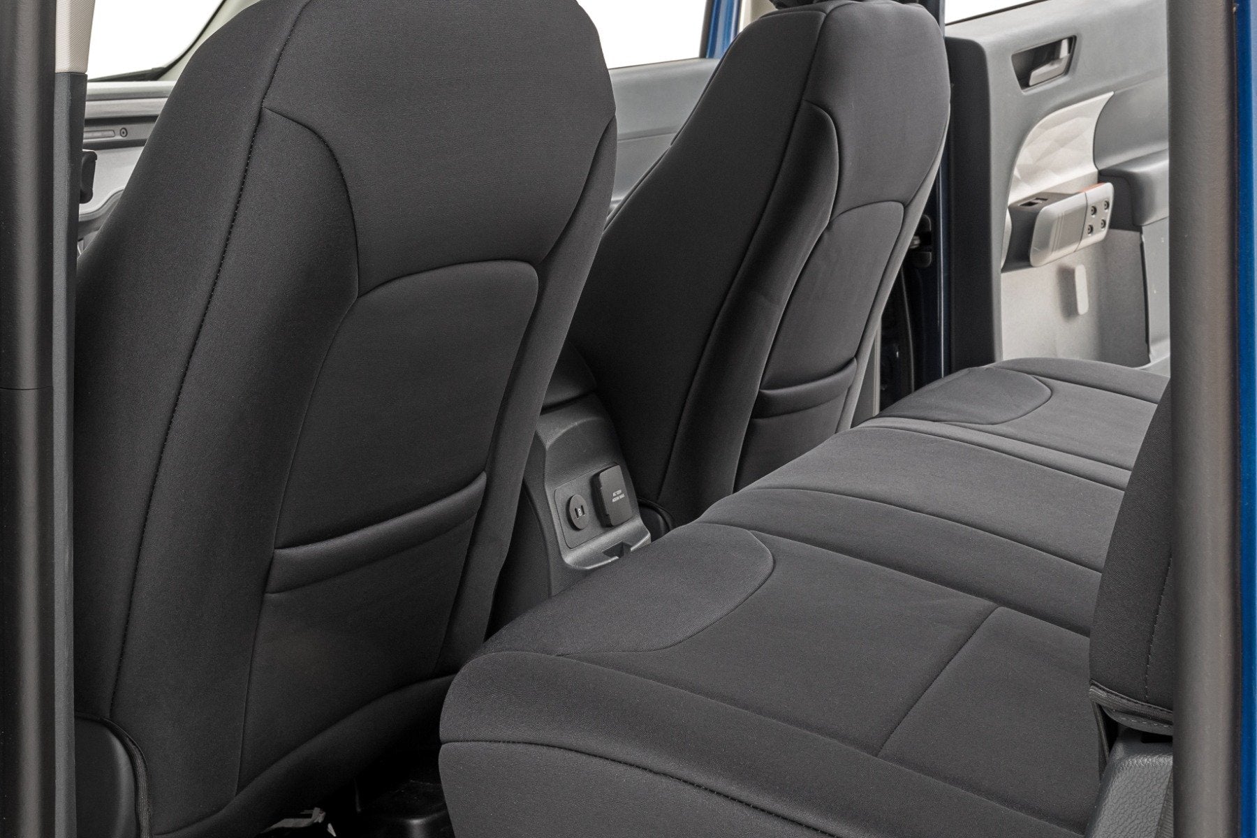 Seat Covers FR & RR W/O Armrest Crew Cab Ford Maverick 22-24 91066