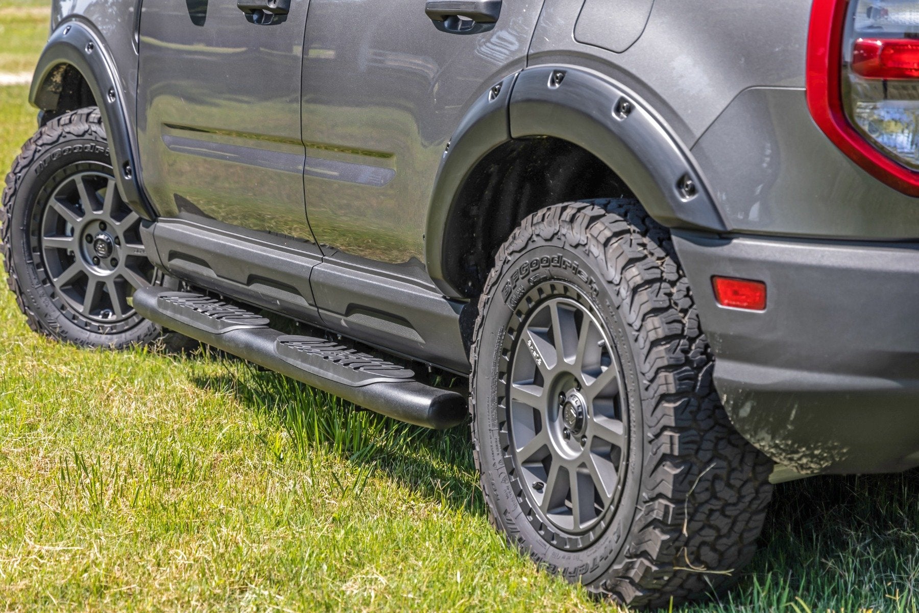 Rough Country Oval Nerf Step Black Ford Bronco Sport (2021) 21006
