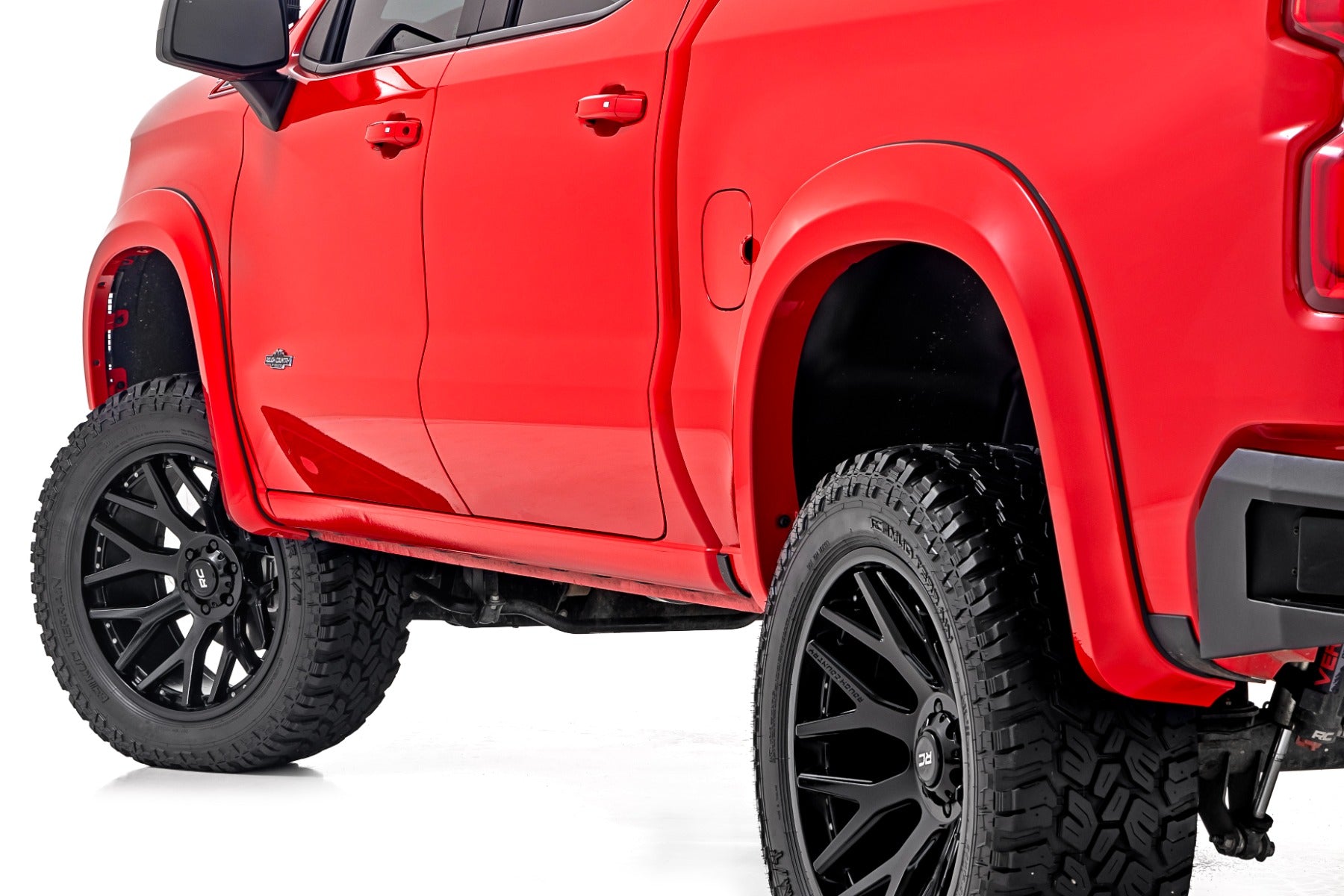 Rough Country Fender Flares Sport GJI Shadow Gray Chevy Silverado 1500 19-25 S-C12210-GJI