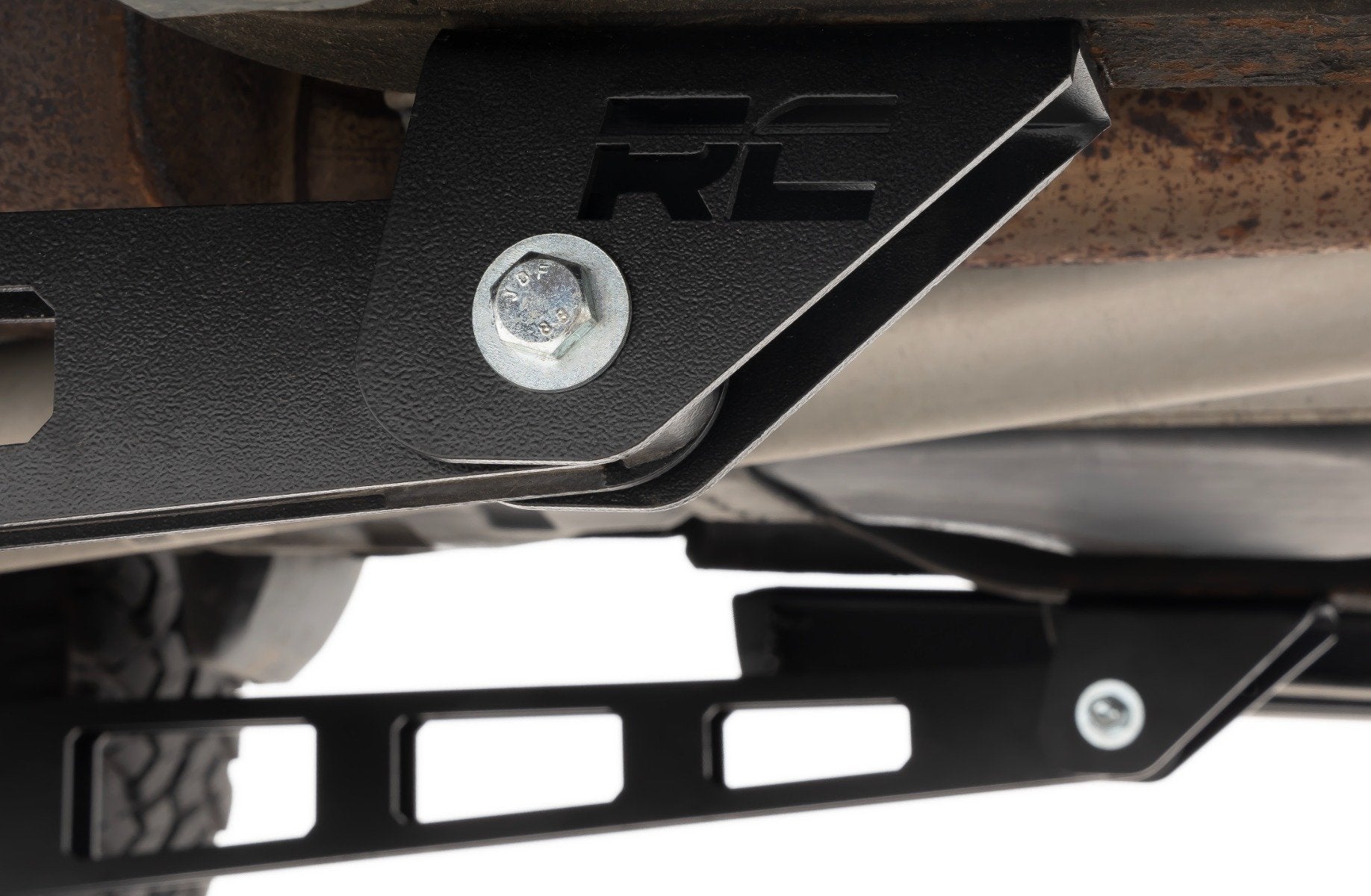Rough Country Traction Bar Kit Chevy/GMC 1500 19-25 11017