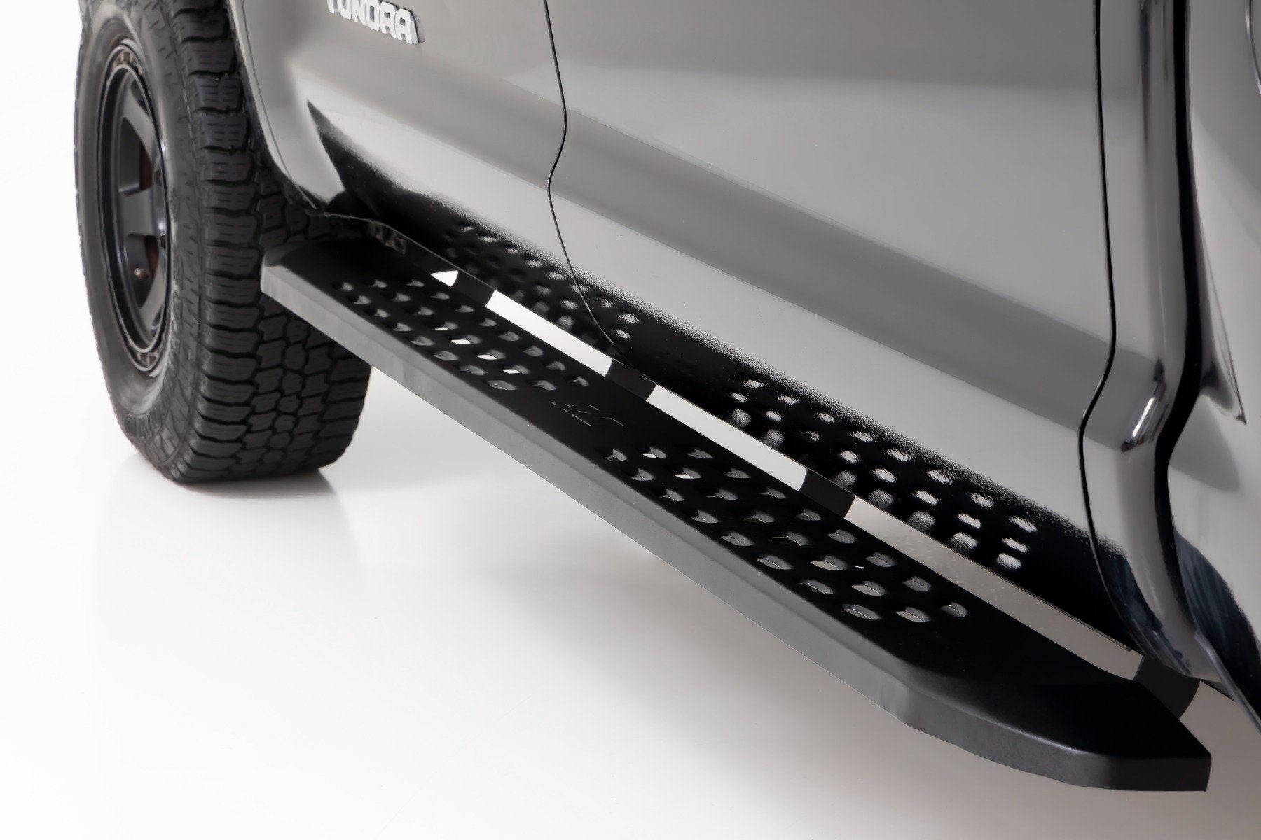 RPT2 Running Board Crew Cab Black Toyota Tundra 07-21 44006