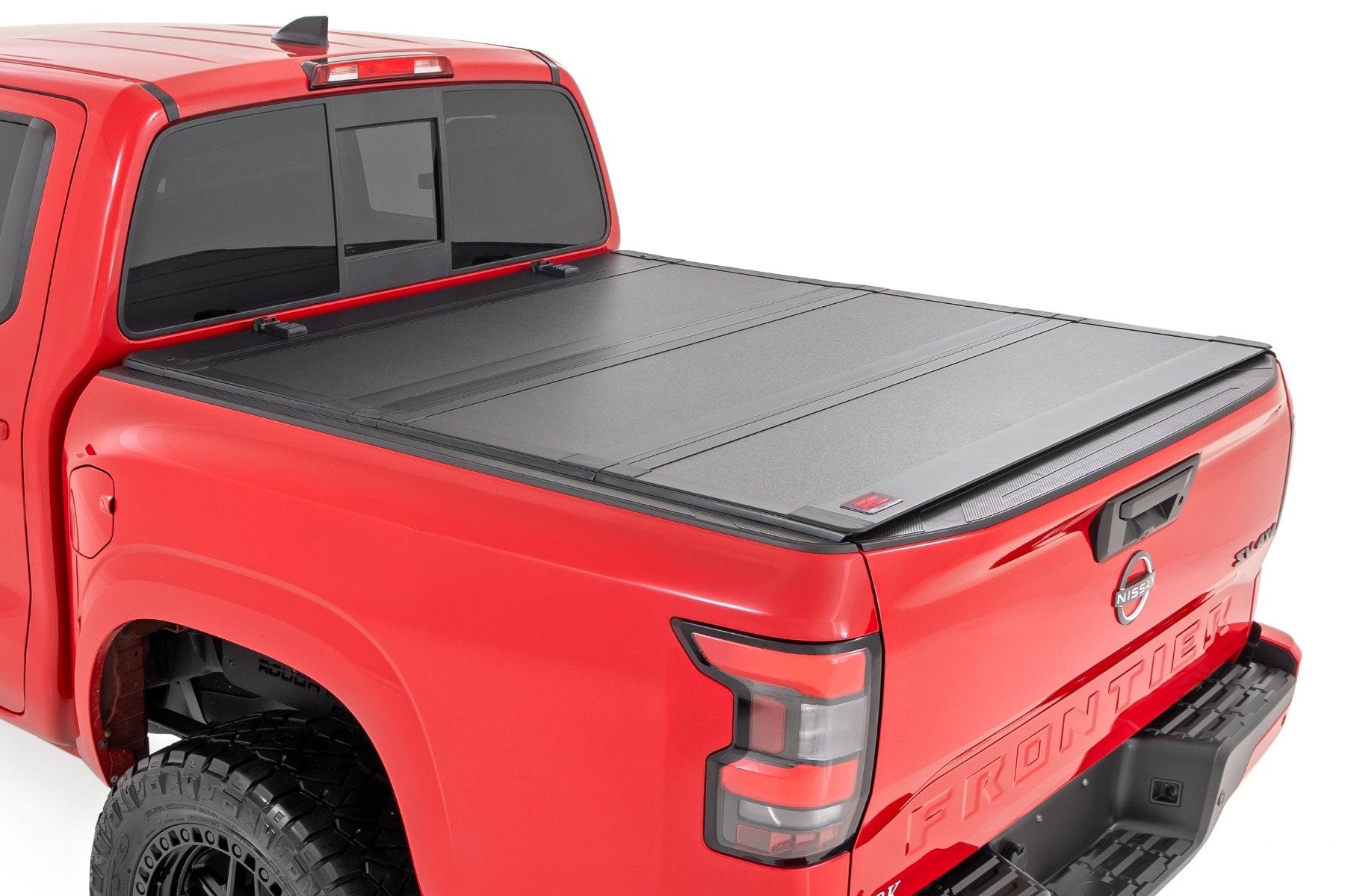 Rough Country Hard Tri-Fold Flip Up Bed Cover 5' Bed | Nissan Frontier 2WD/4WD (22-25) 49520551A