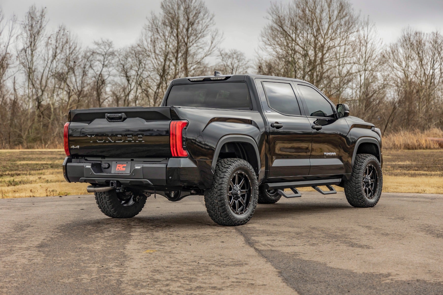 Rough Country 3.5 Inch Lift Kit Vertex for Toyota Tundra 4wd 2022-2025 70350