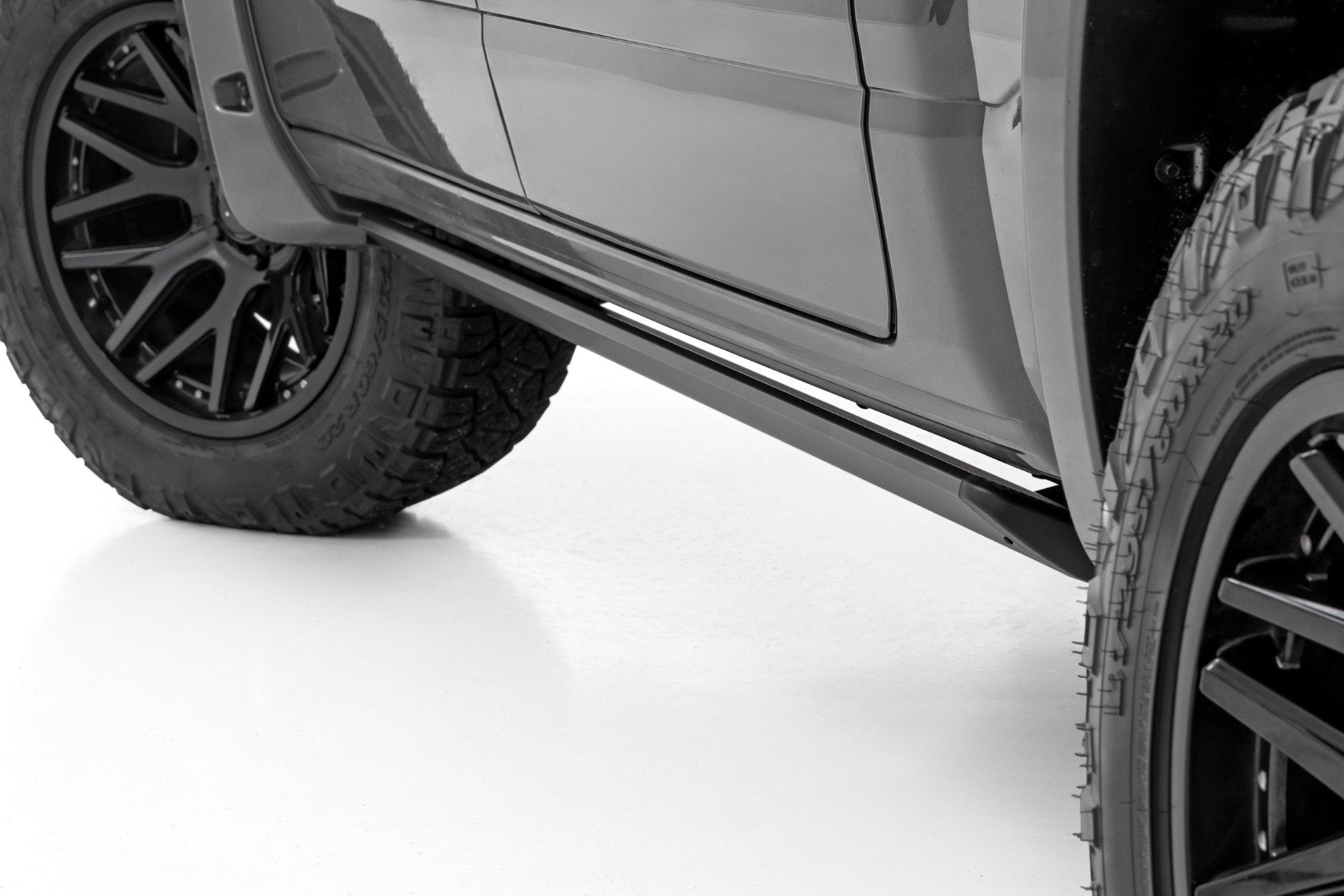 Rough Country Power Running Board HT-Series CrewCab for Ram 1500 19-25/TRX 21-24 ESR61920