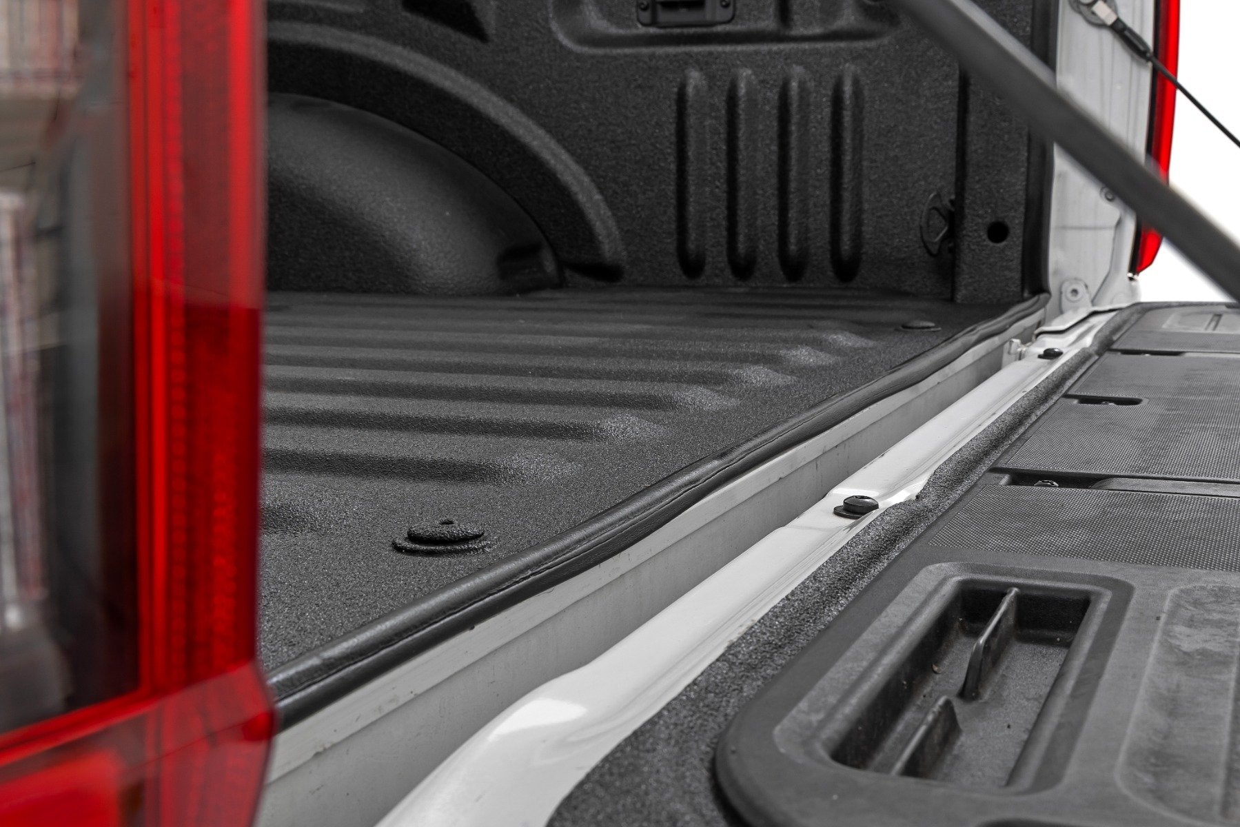 Rough Country Tailgate Seal Kit | Waterproof & Dustproof Protection | Universal Fitment 99095