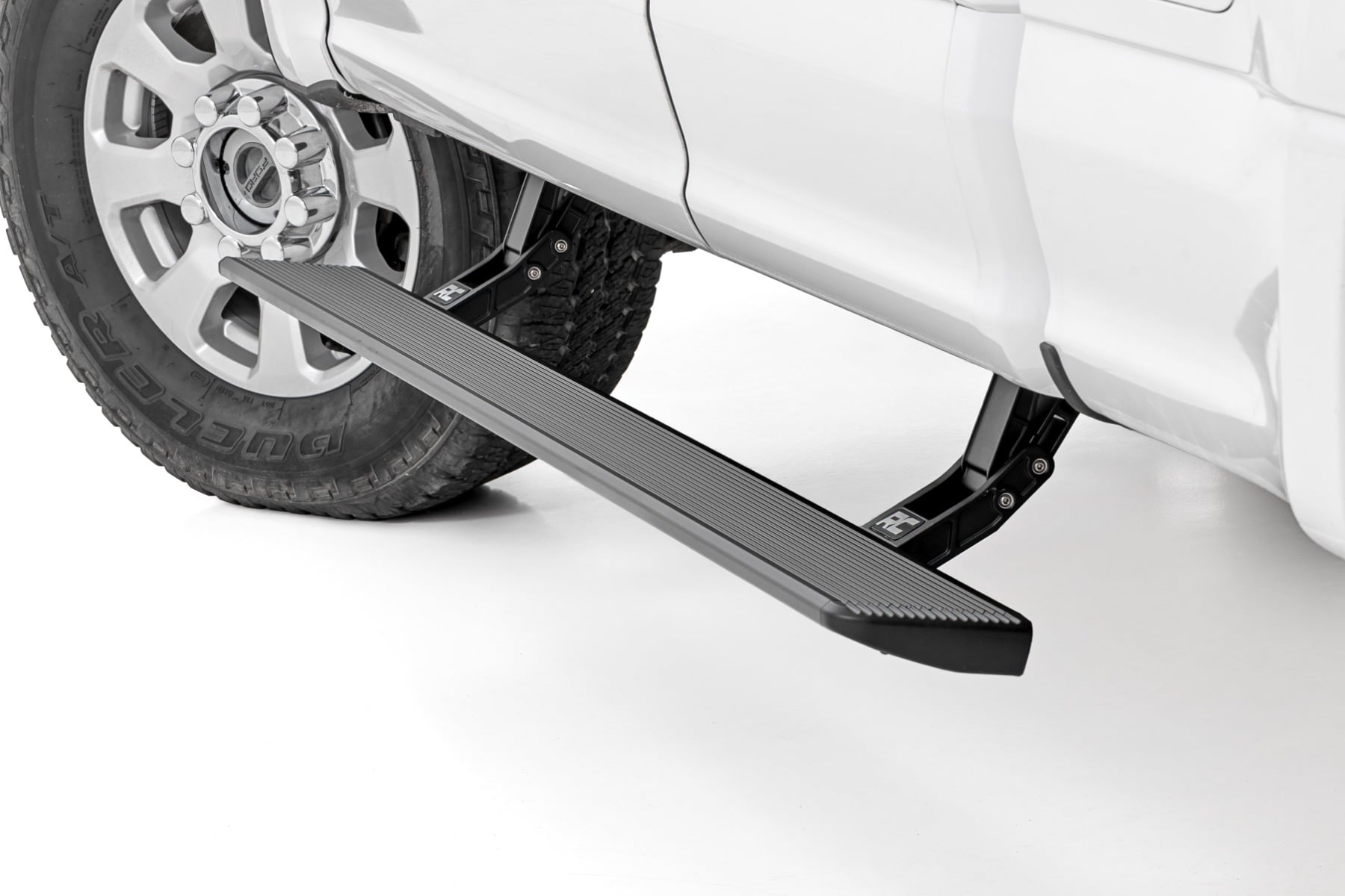 Rough Country Power Running Boards HT-Series Super Cab for F-150/Lightning 15-26 ESR71525
