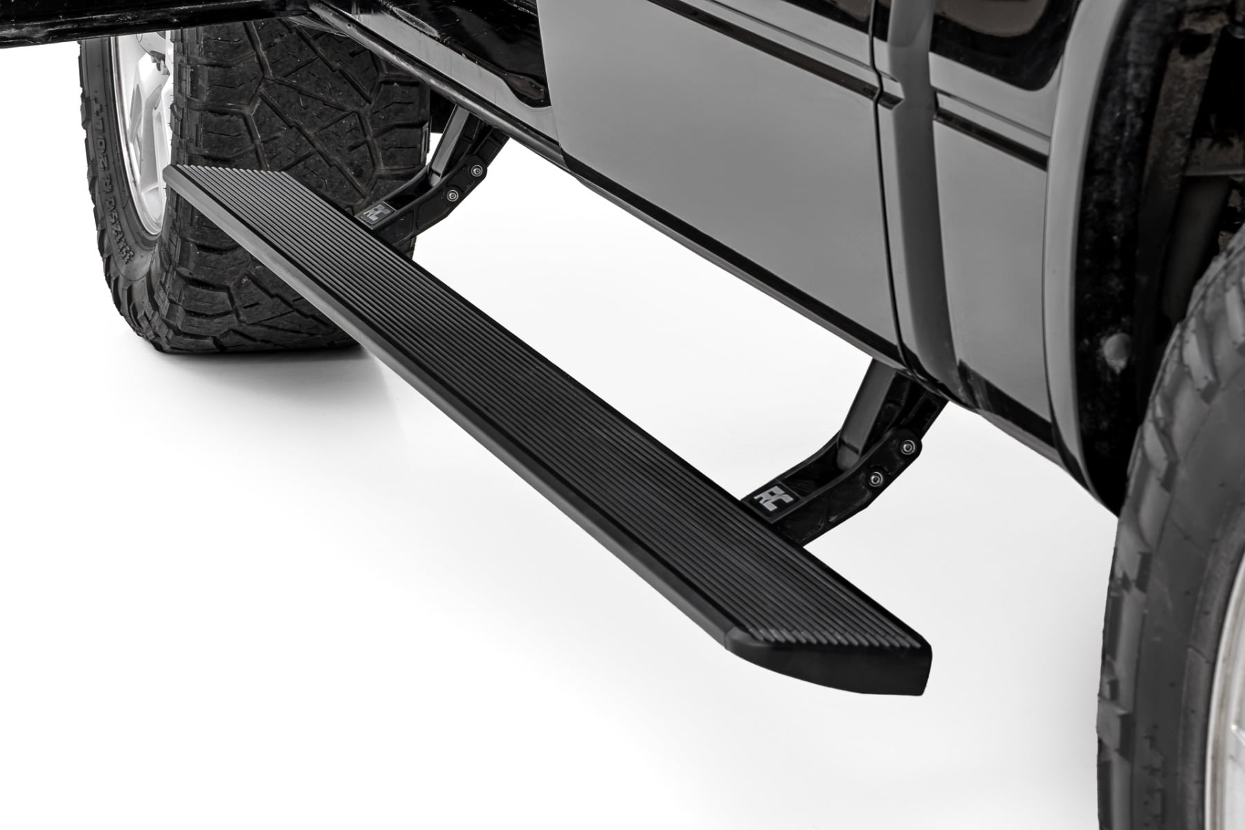 Rough Country Power Running Boards | Crew Cab | for Ford F-150 (2009-2014) ESR71529