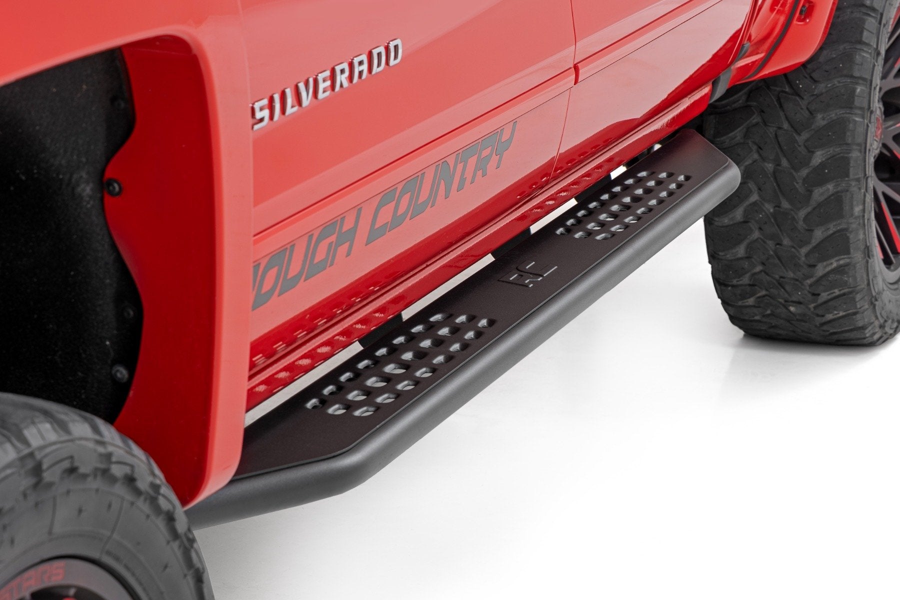 Rough Country OV2 Running Board Side Step Crew Cab GM 1500 07-18 2500/3500 14010