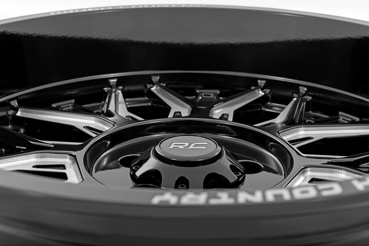 Rough Country 86 Series Wheel | One-Piece | Gloss Black | 20x10 | 8x170 | -19mm 86201011A