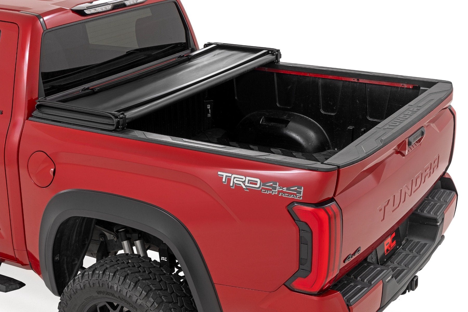 Rough Country Soft Tri-Fold Bed Cover 5'7" Bed for Toyota Tundra 22-25 41419560A