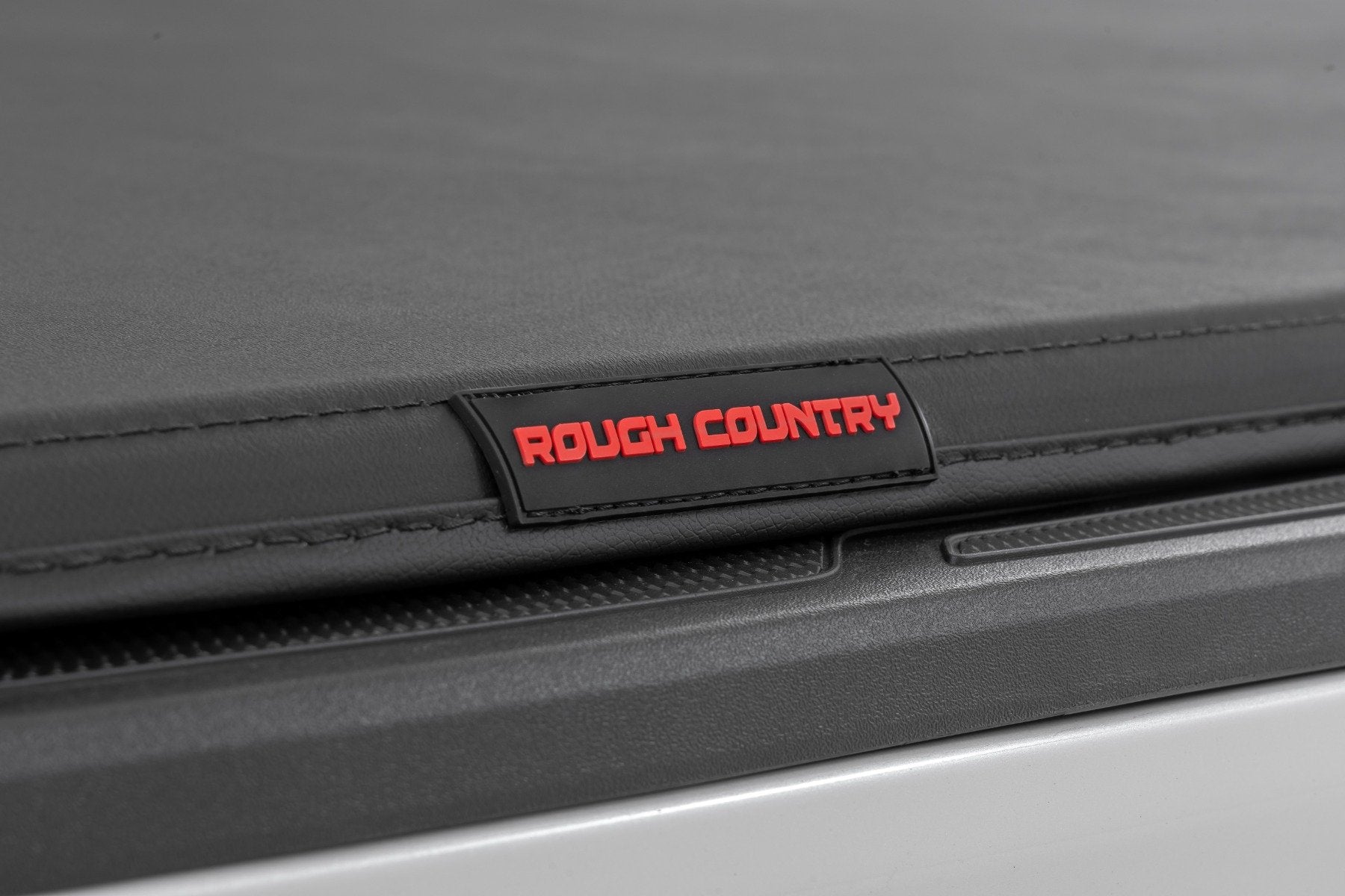 Rough Country Soft Tri-Fold Bed Cover | 5' Bed | Dbl Cab | for Toyota Tacoma 2WD/4WD (24-26) 41716505A