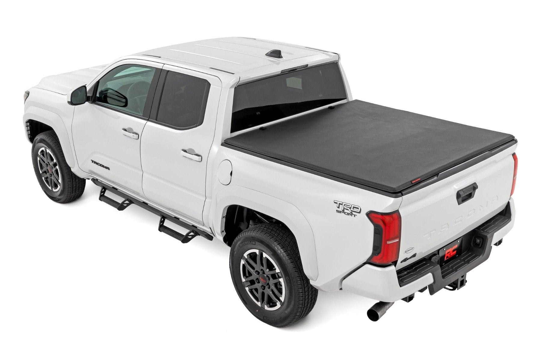 Rough Country Soft Tri-Fold Bed Cover | 5' Bed | Dbl Cab | for Toyota Tacoma 2WD/4WD (24-26) 41716505A
