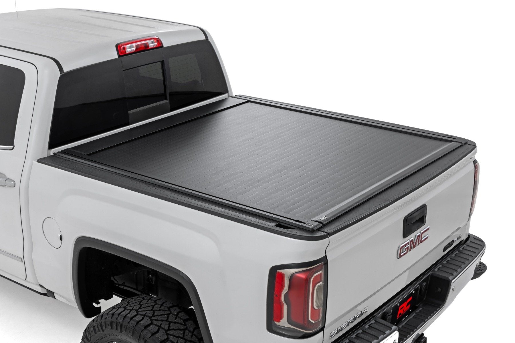 Rough Country Powered Retractable Bed Cover | 5'9" Bed | GM 1500 (14-18) / 2500 (14-19) 51214550