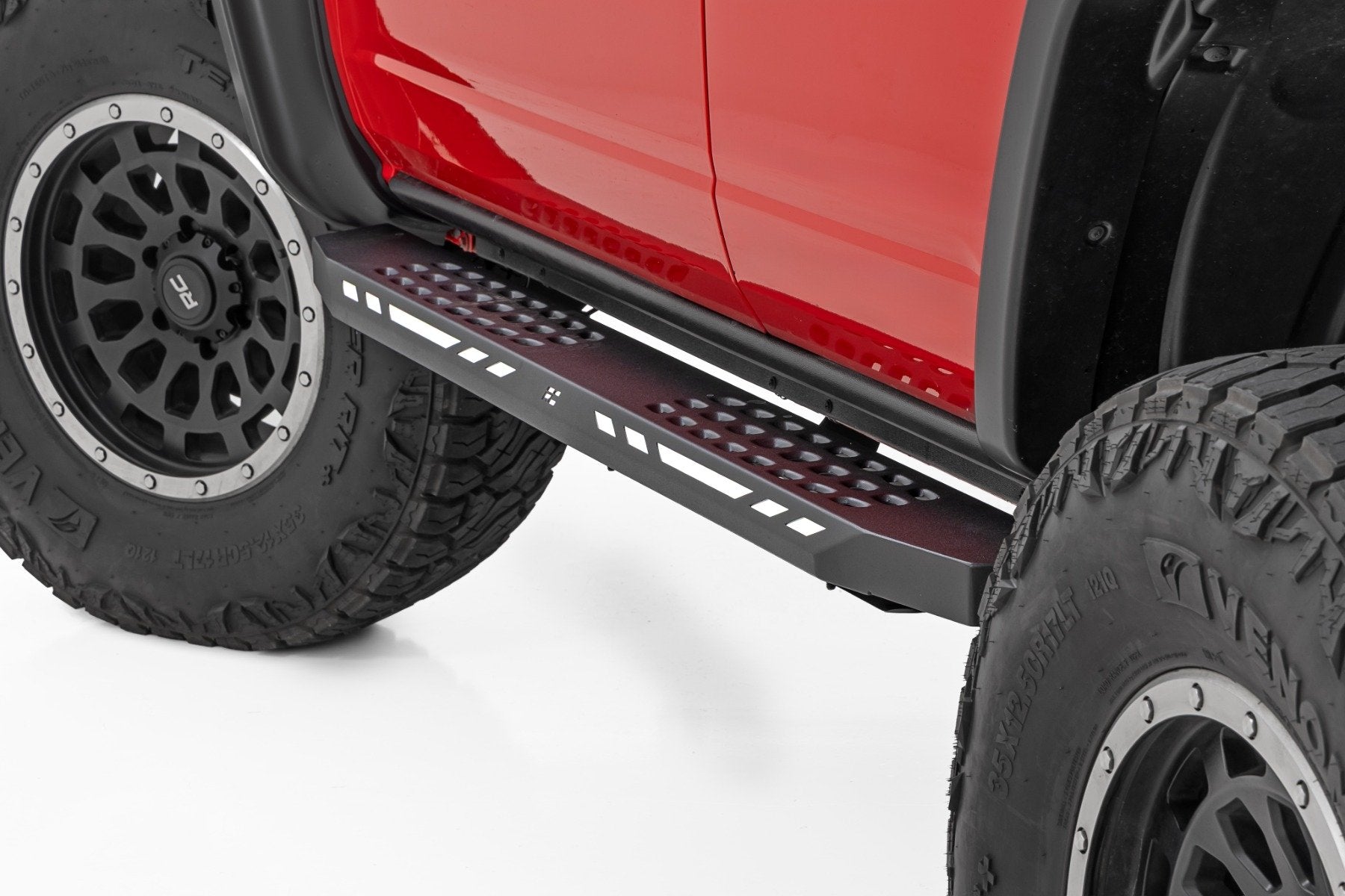 Rough Country AC2 Running Boards Amber/White 4-Door for Ford Bronco 21-25 57004
