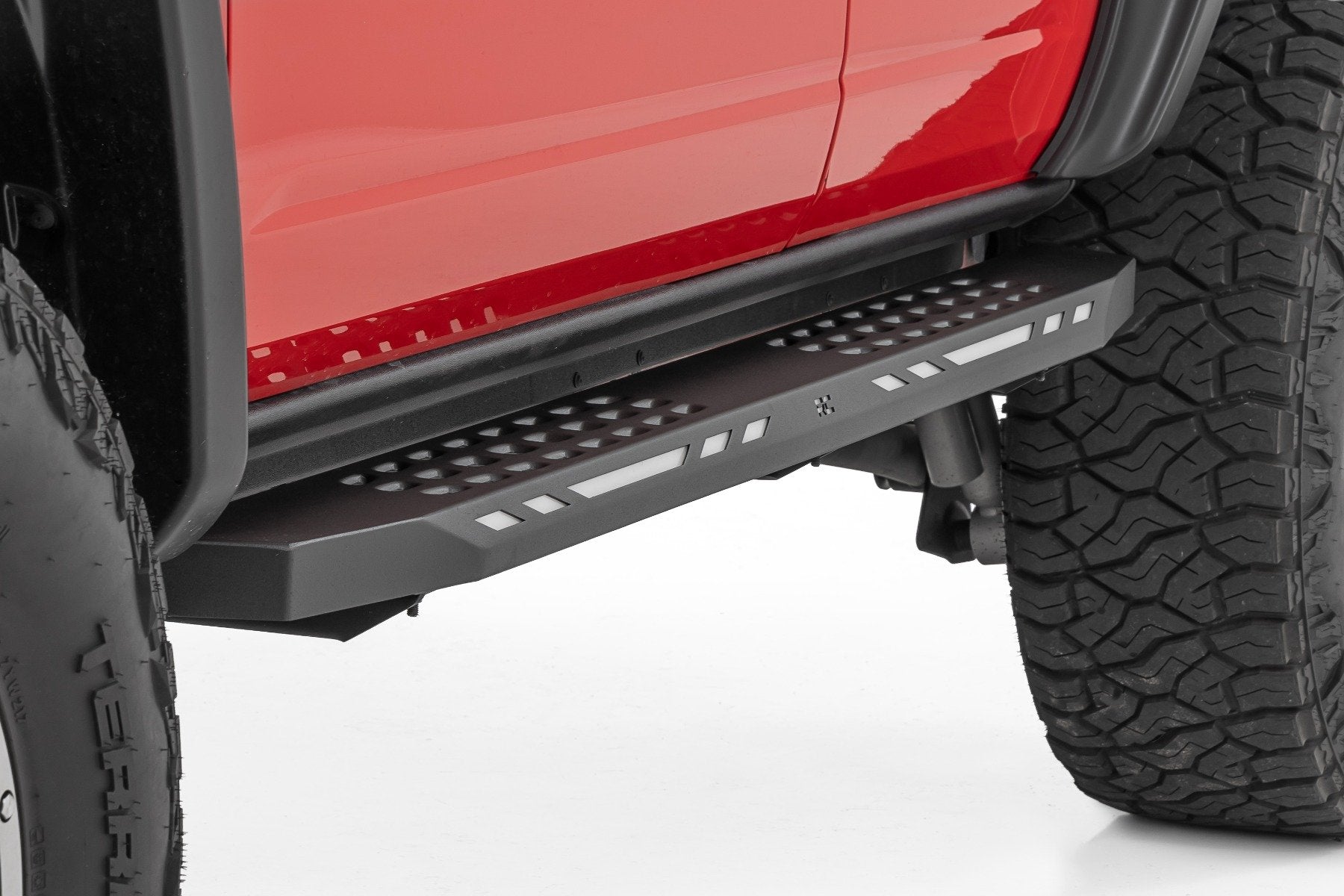 Rough Country AC2 Running Boards Amber/White 4-Door for Ford Bronco 21-25 57004