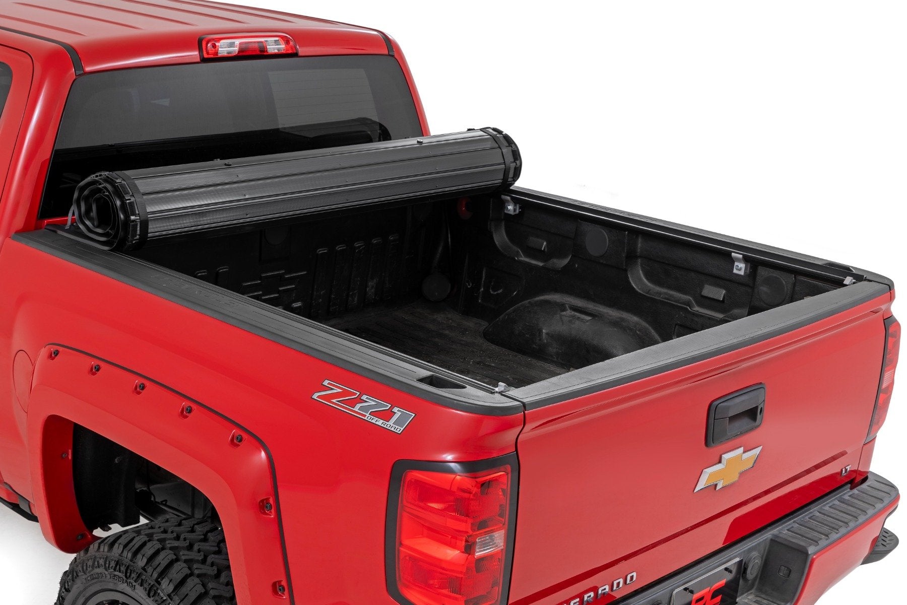 Rough Country Hard Roll Up Bed Cover | 5'9" Bed | Chevy/GMC 1500 14-18 & Classic 50214550