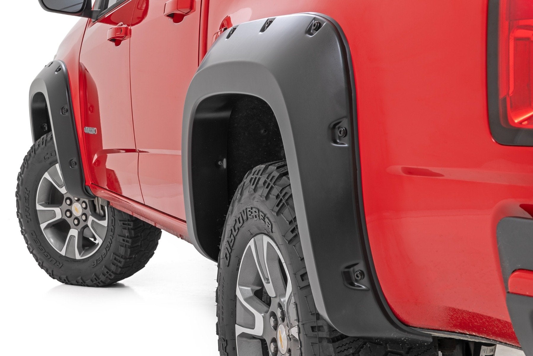 Rough Country Pocket Fender Flares GBA Gloss Black 5' Bed Chevy Colorado 15-22 F-C11511A-GBA