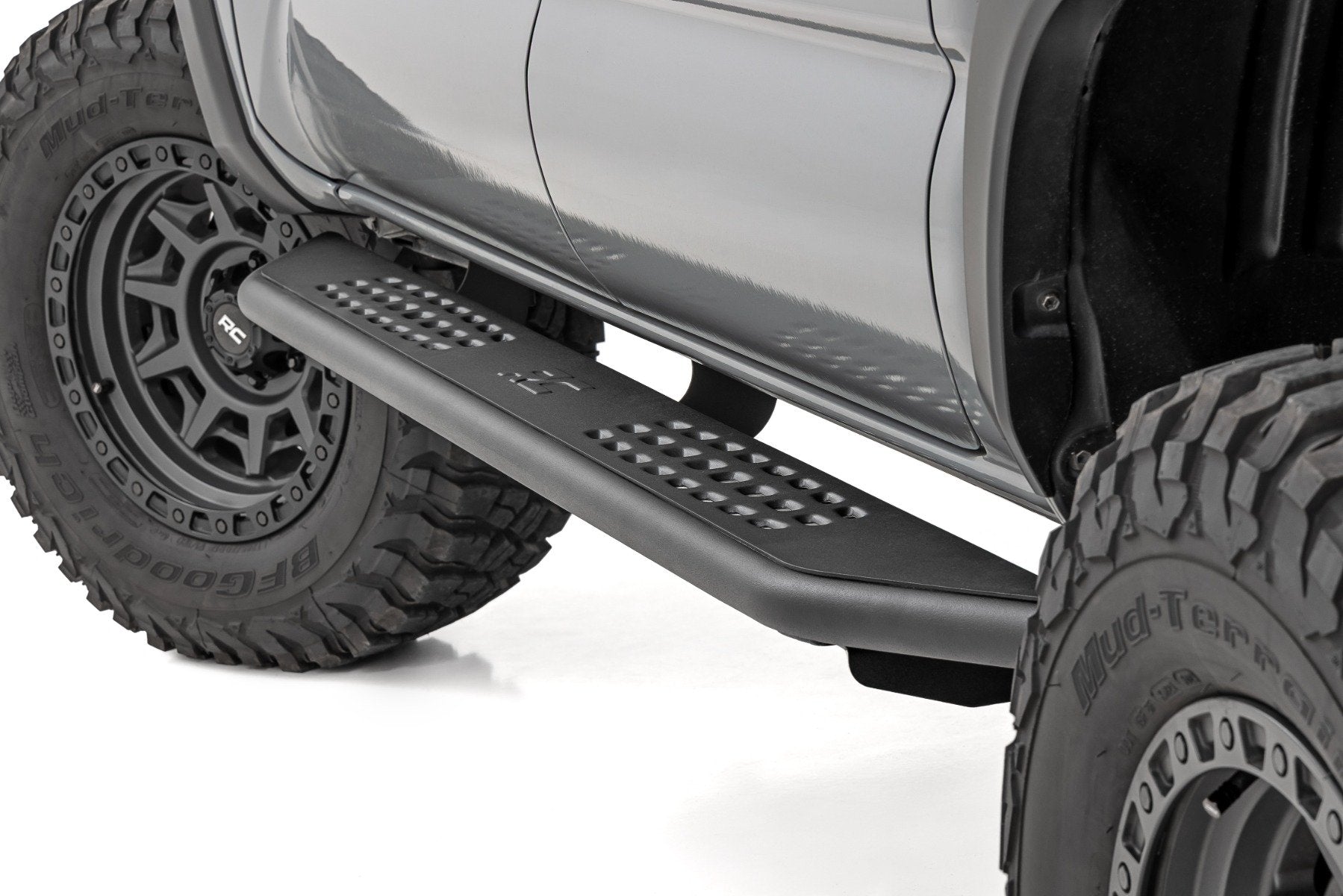 Rough Country OV2 Running Boards | Side Step Bars | Crew Cab | for Toyota Tacoma (2016-2023)