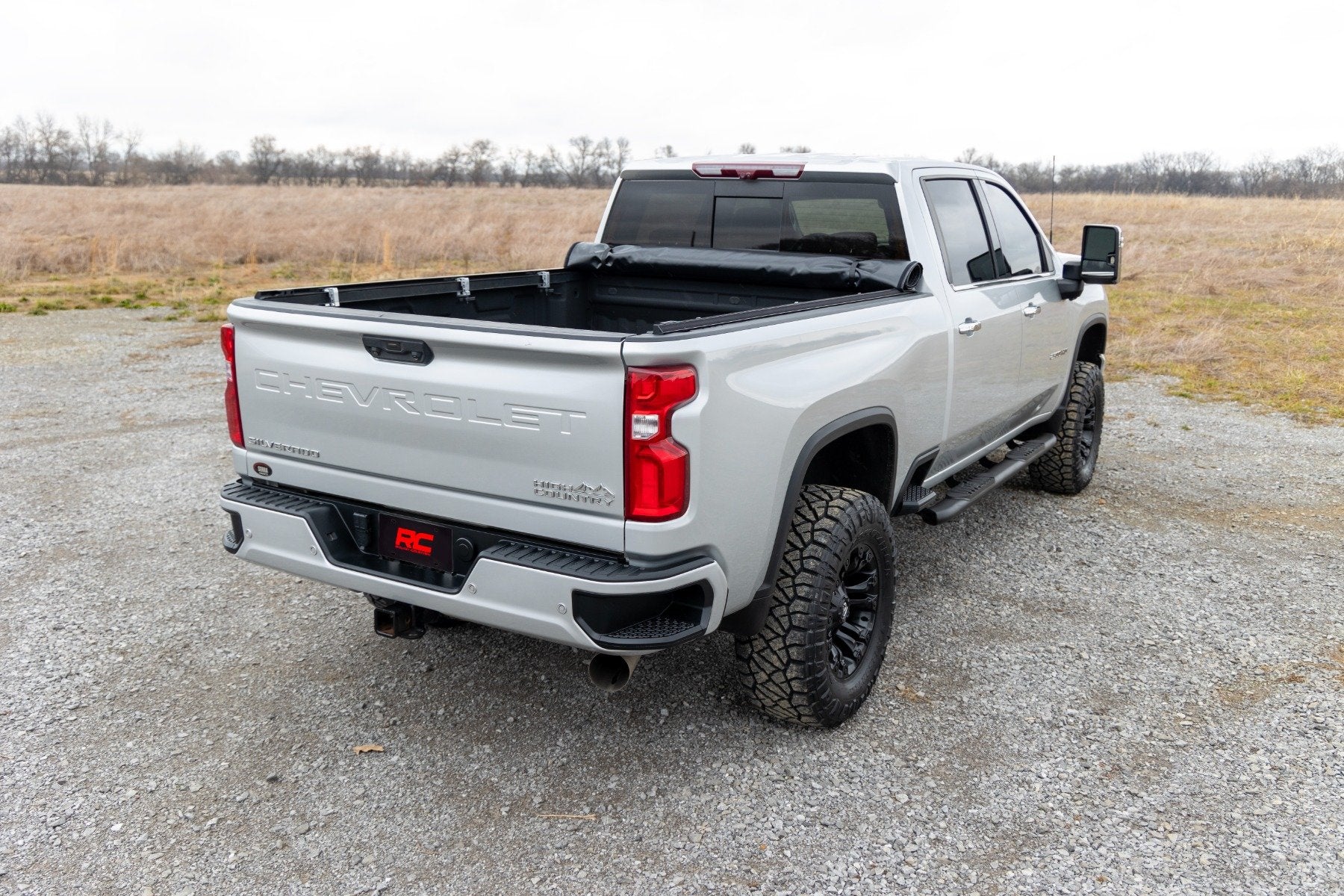Soft Roll Up Bed Cover 6'9" Bed Chevy/GMC 2500HD/3500HD 20-24 42120690