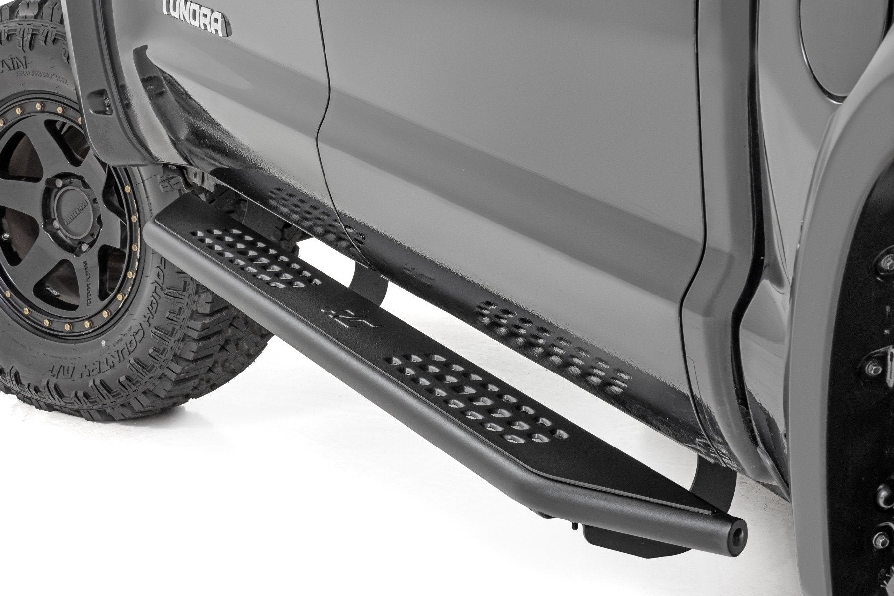 Rough Country OV2 Running Boards Side Step Bars Crew Cab Toyota Tundra 07-21 14005