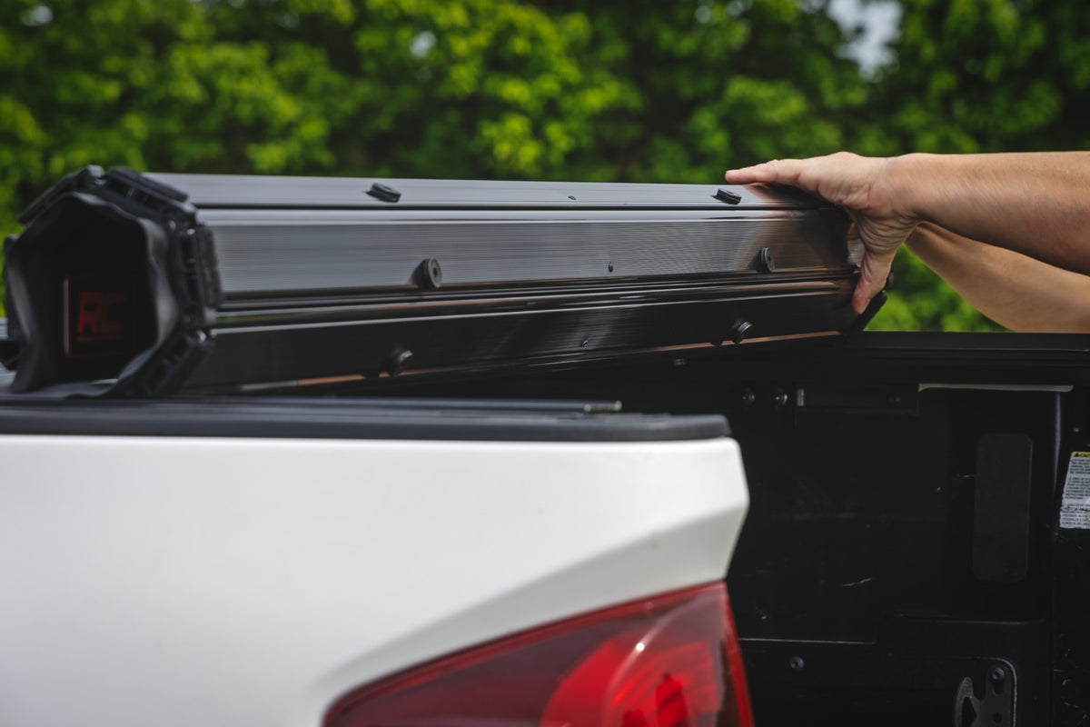 Rough Country Hard Roll Up Bed Cover 6' Bed for Toyota Tacoma 2WD/4WD 2016-2023 50420600