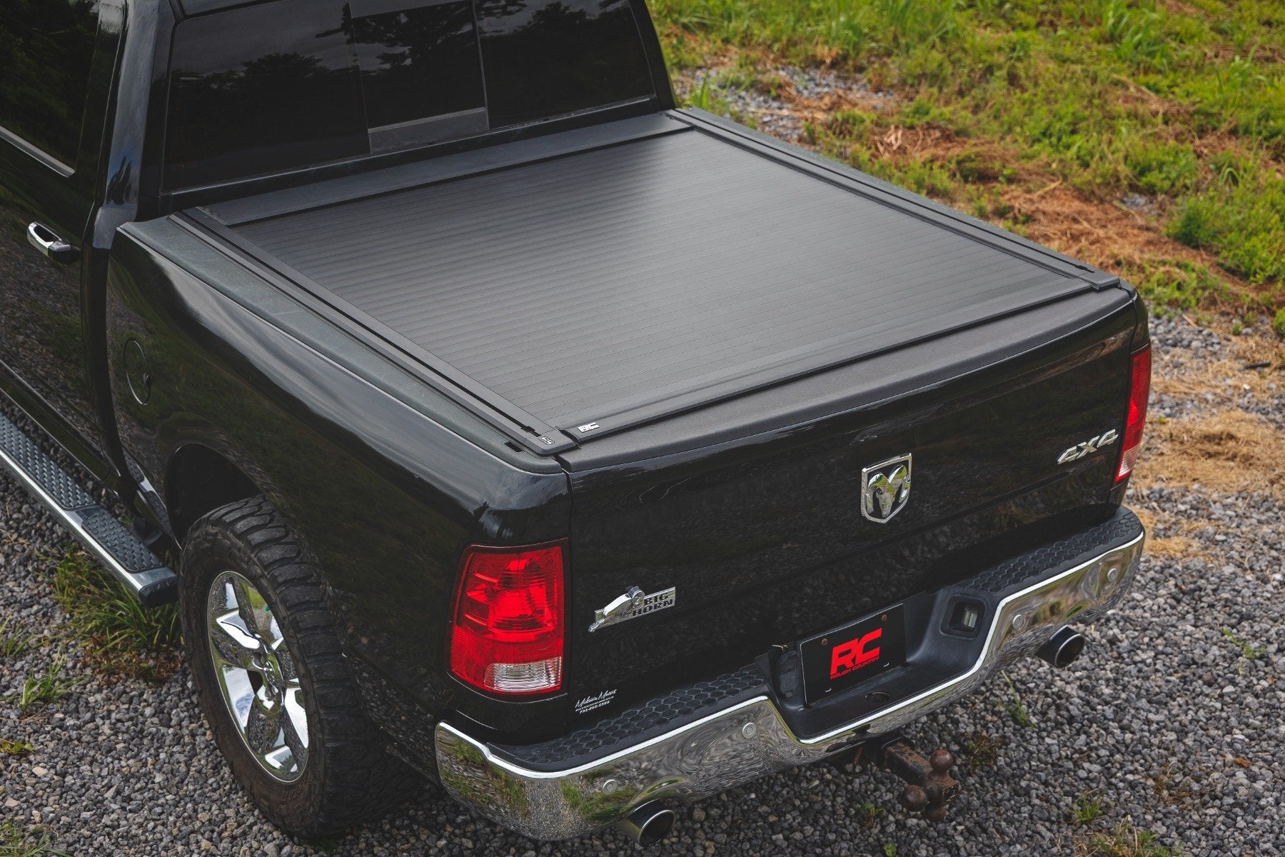 Rough Country Retractable 5'7" Bed Cover for Ram 1500 09-18 1500 Classic 19-24 51309550