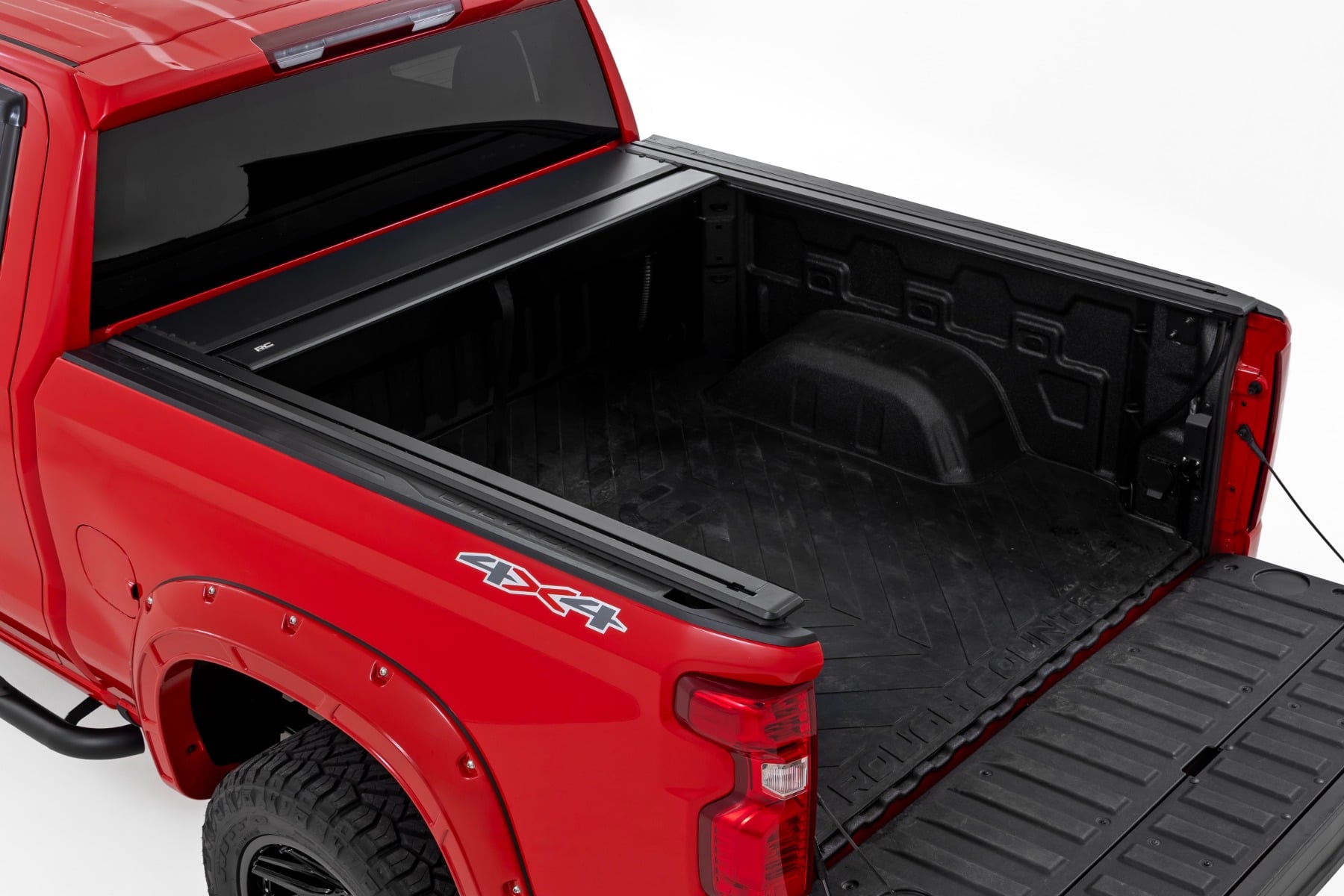 Rough Country Manual Bed Cover  5'10" Bed Chevy/GMC Silverado Sierra 1500 19-26 53120580