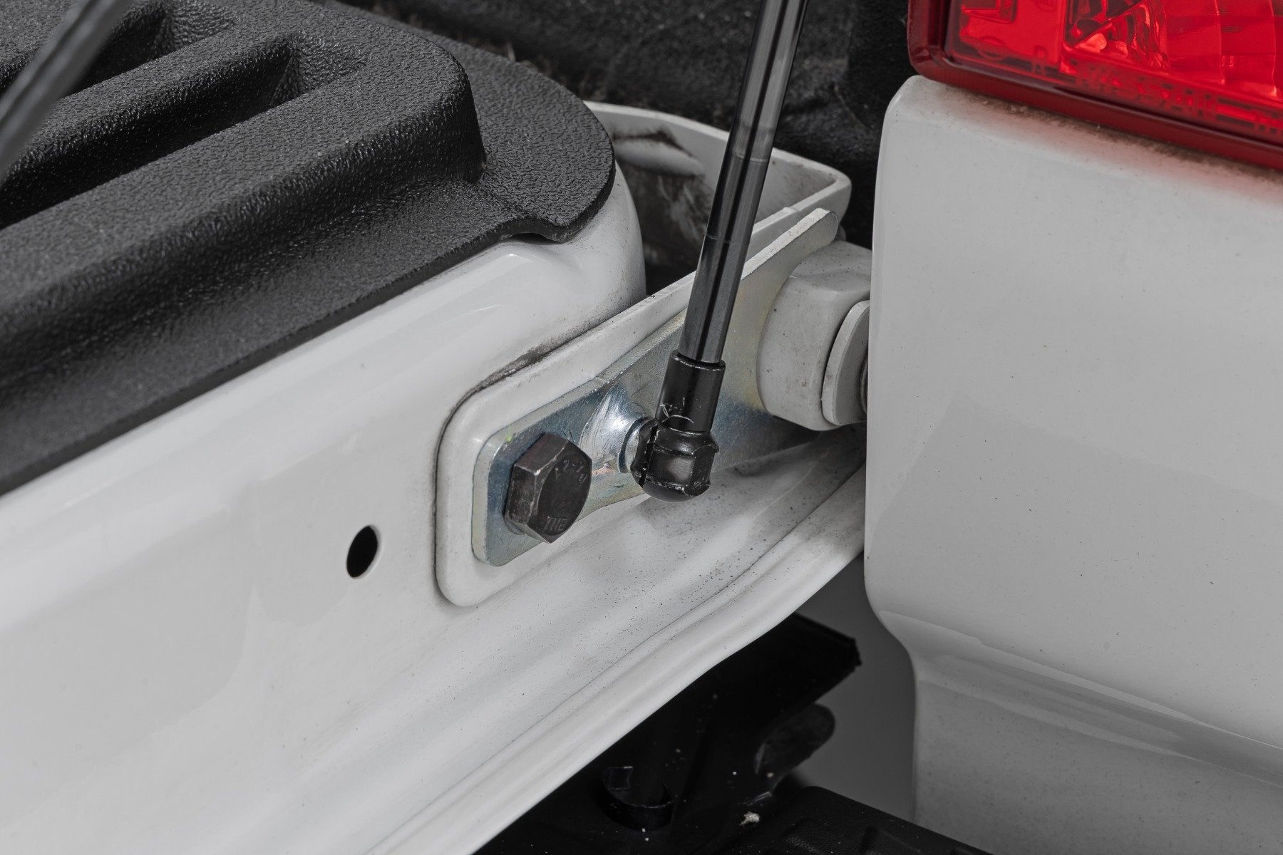 Rough Country Tailgate Assist | for Nissan Titan 2WD/4WD (2017-2024) 73225