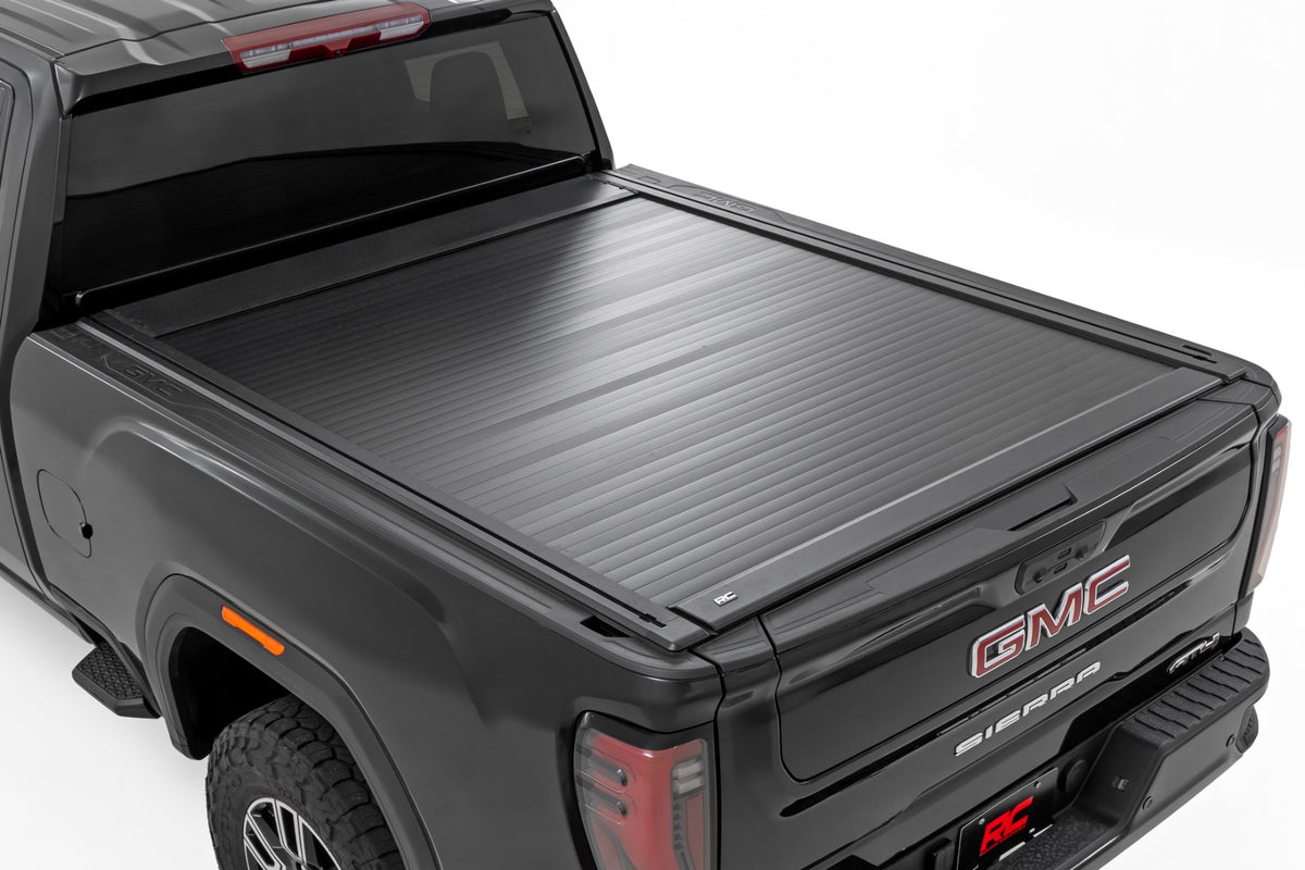 Rough Country Manual Retractable Bed Cover 6'9" Bed Chevy/GMC 2500/3500HD 20-26 53210690
