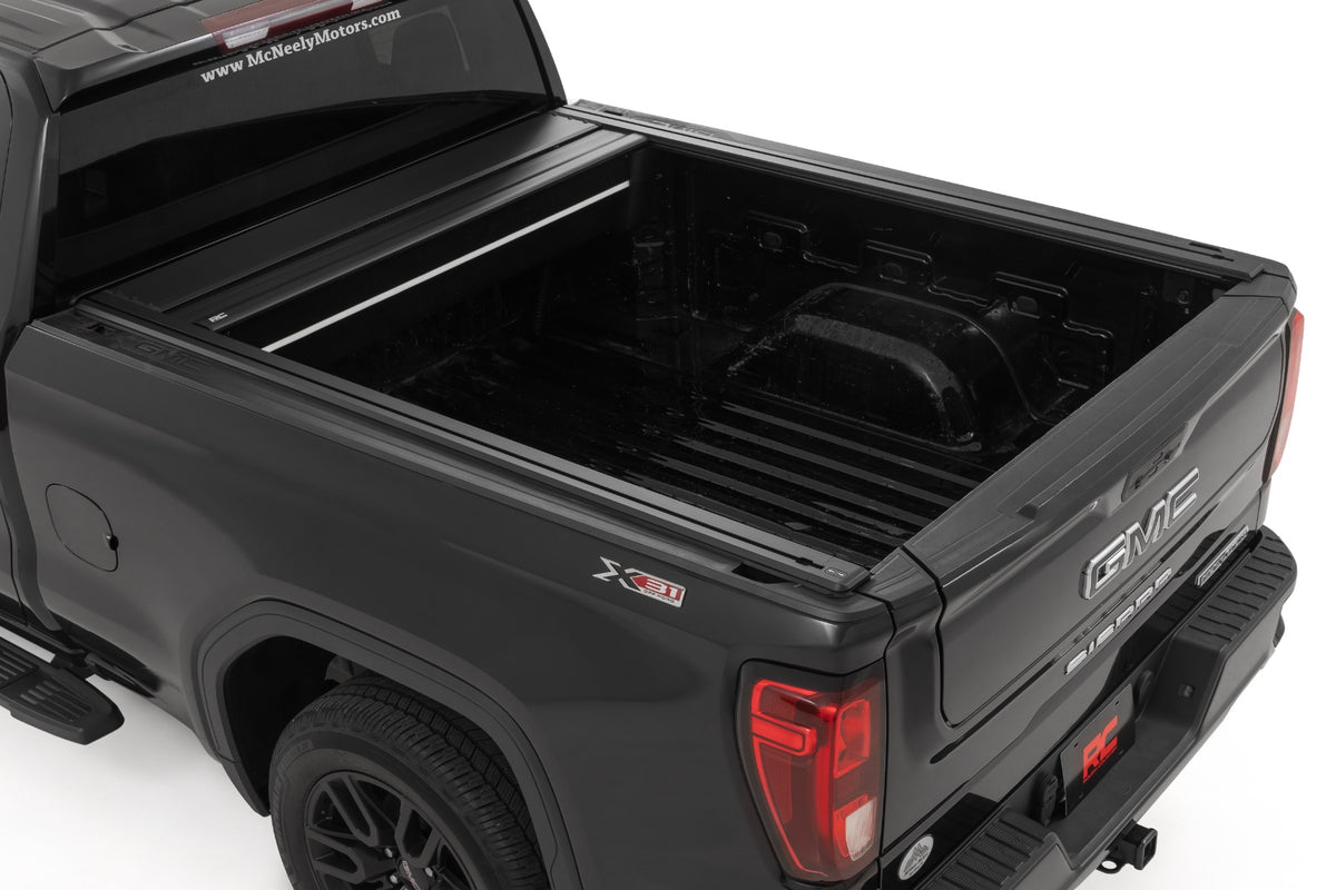 Rough Country Powered Retractable Bed Cover | 6'7" Bed | Chevy/GMC 1500 PU 19-26 51210650