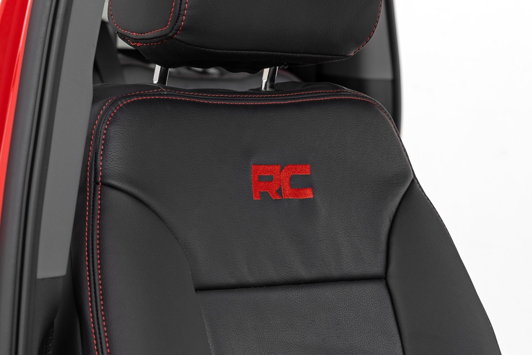 Rough Country Leather Seat Covers | FR Bucket | RR 60/40 | Chevy/GMC Sierra 1500 (19-26)/Silverado 1500 (19-26) 91071L