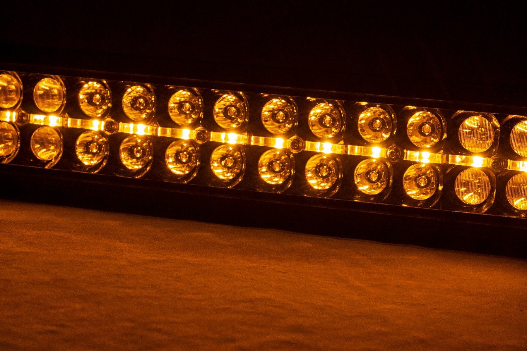 Rough Country 30"Curved Cree LED Light Bar-Dual Row Black Series w/ Amber DRL 72930BDA