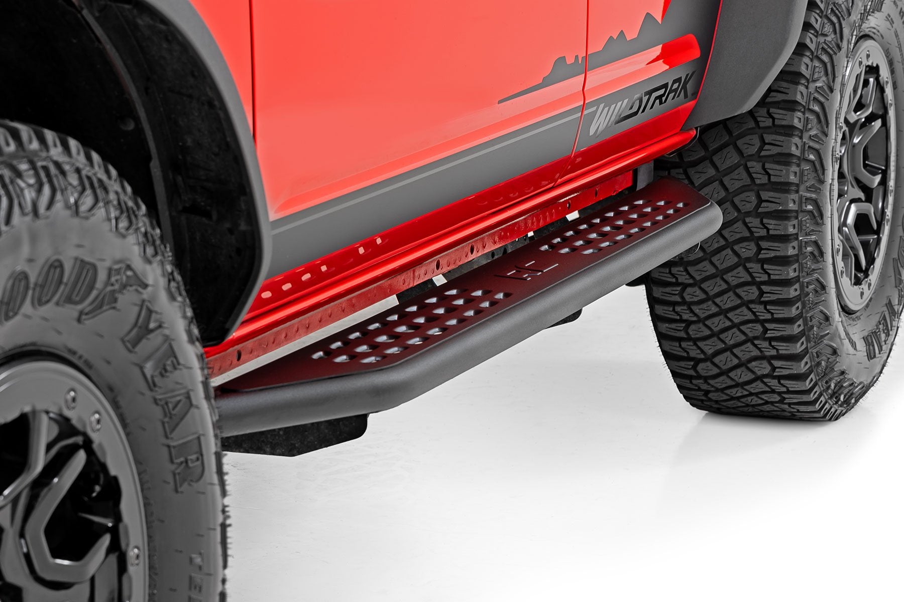 Rough Country OV2 Running Boards Side Step Bars 4DR Ford Bronco 21-24 14007