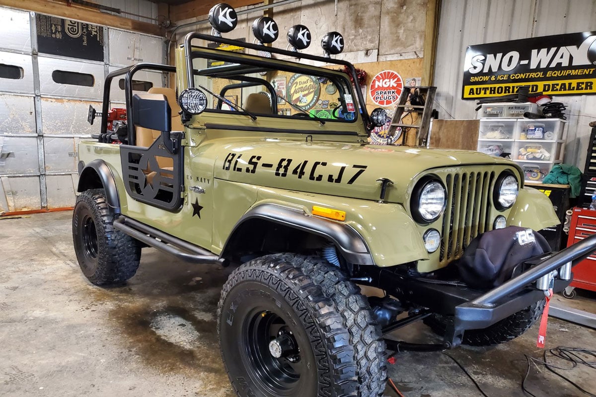 Rough Country 4in Suspension Lift Kit for Jeep CJ 67530