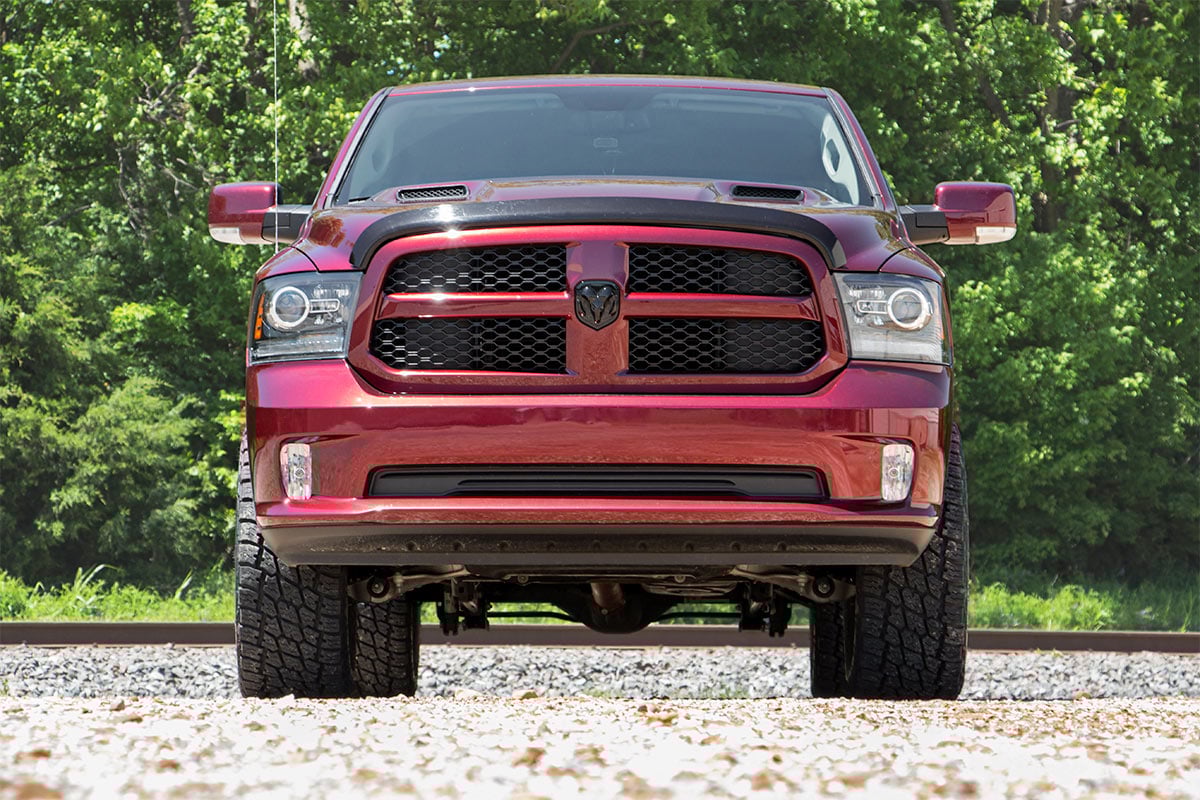 Rough Country 3" Lift Kit for Ram 1500 4wd 12-18 & Classic 31200RED