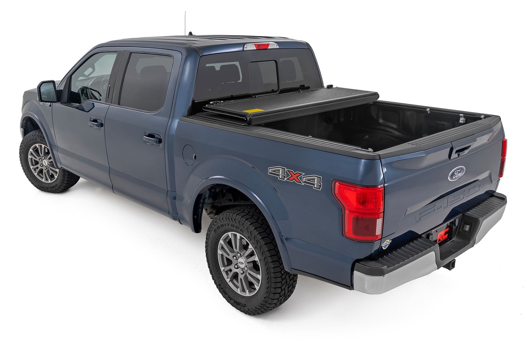 Rough Country Hard Low Profile Bed Cover 5'7" Bed Ford F150 21-24/Lightning 47221550B