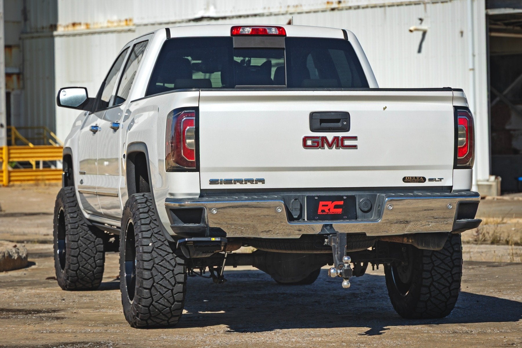 Rough Country Retractable Bed Step Manual Pull GM 1500 2WD/4WD 2014-2018 PW050052