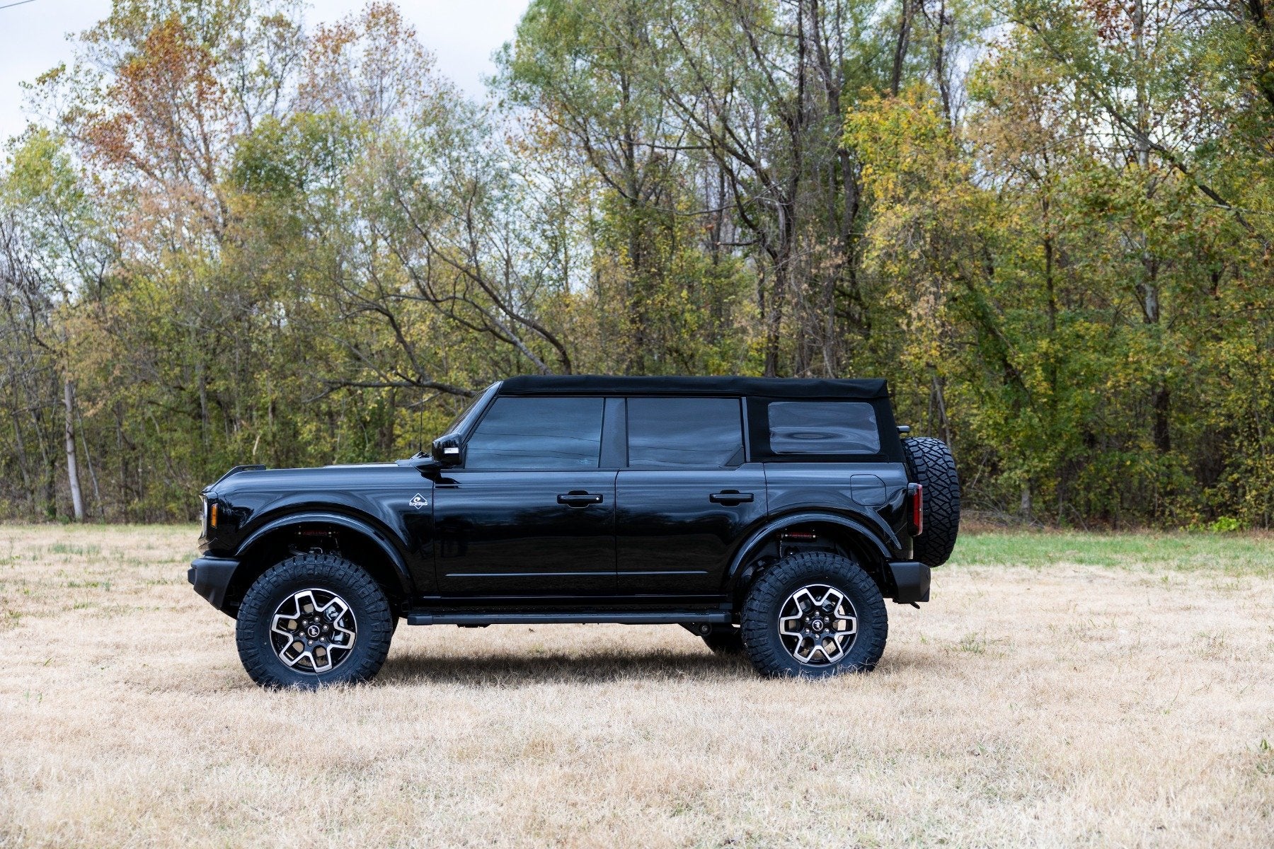 Rough Country Rear Vertex 2.5 Coilovers 2" for Ford Bronco 2021-2025 699043